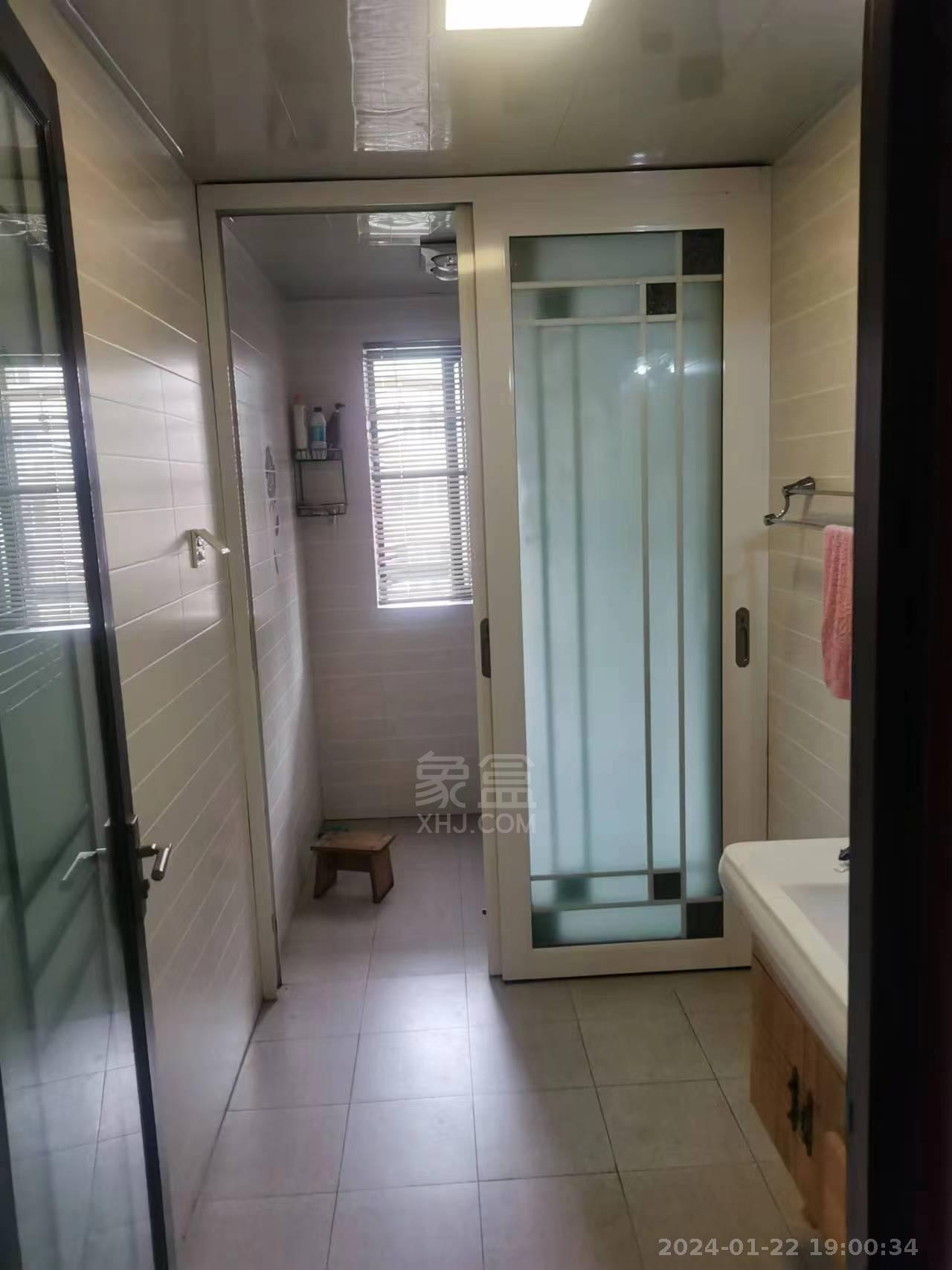 香山美境  3室2厅1卫   1600.00元/月室内图