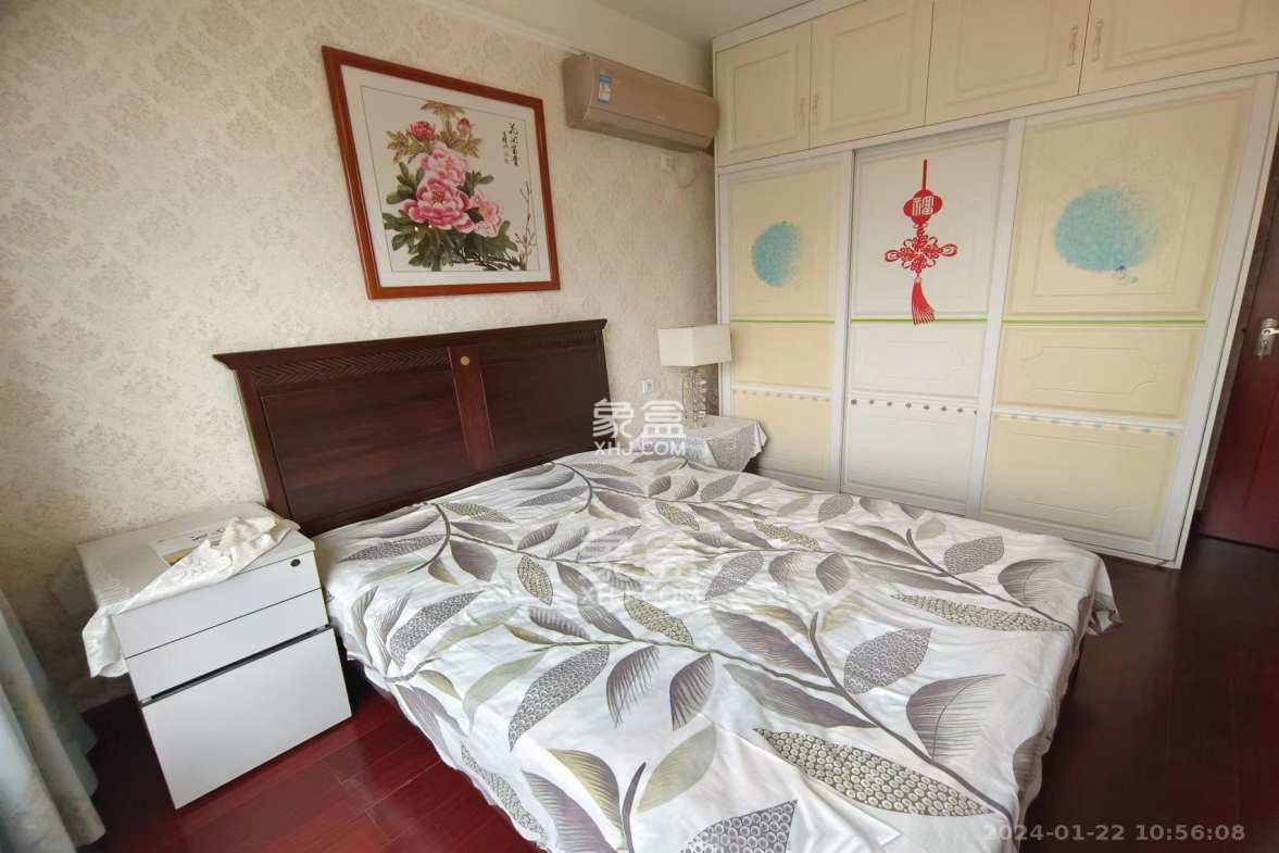 中海国际四期 3室2厅1卫 2300.00元/月 中海国际四期 3室2厅1卫 2300.00元/月室内图