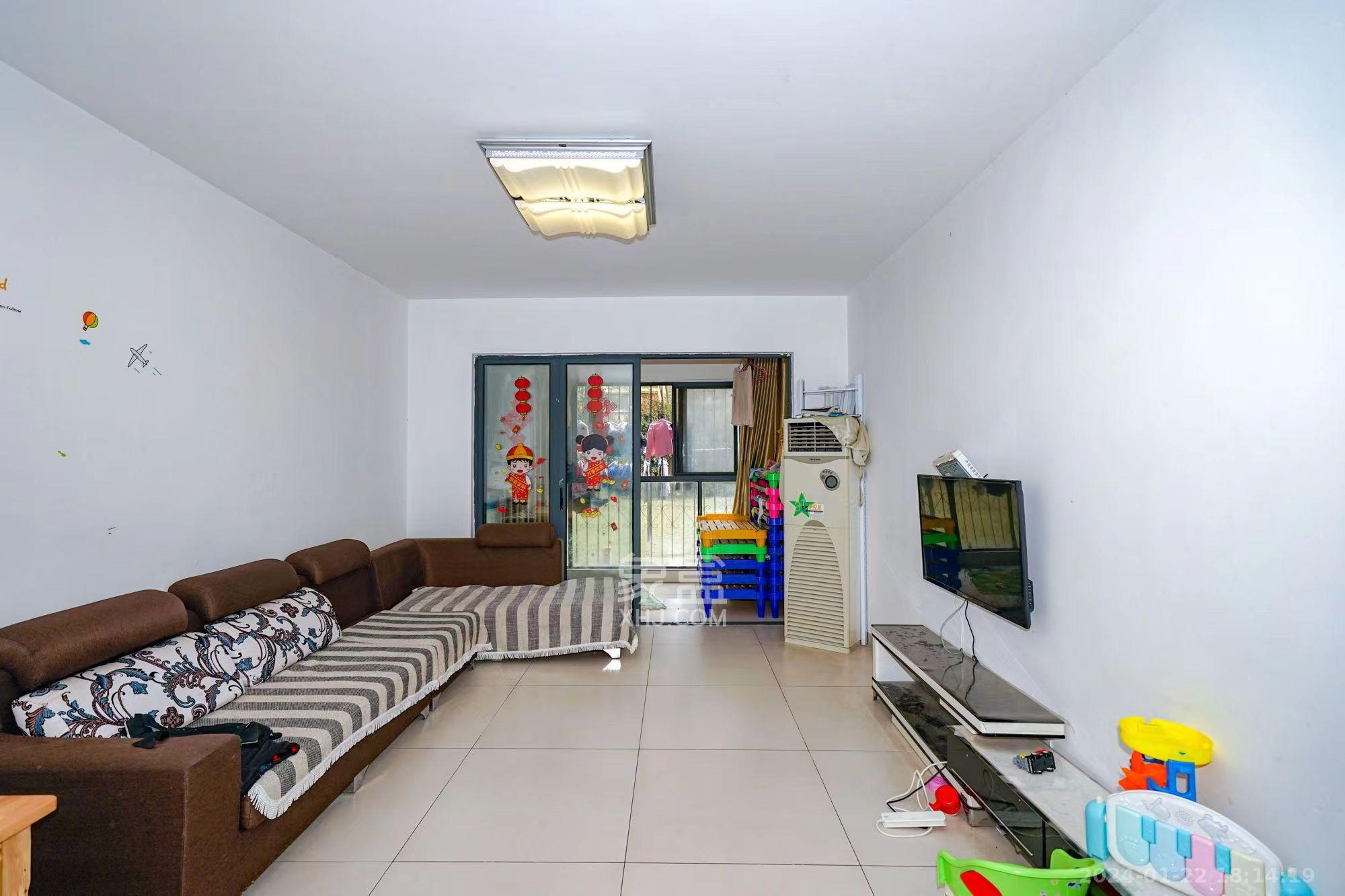 中建芙蓉嘉苑  3室2厅1卫    2700.0元/月室内图1