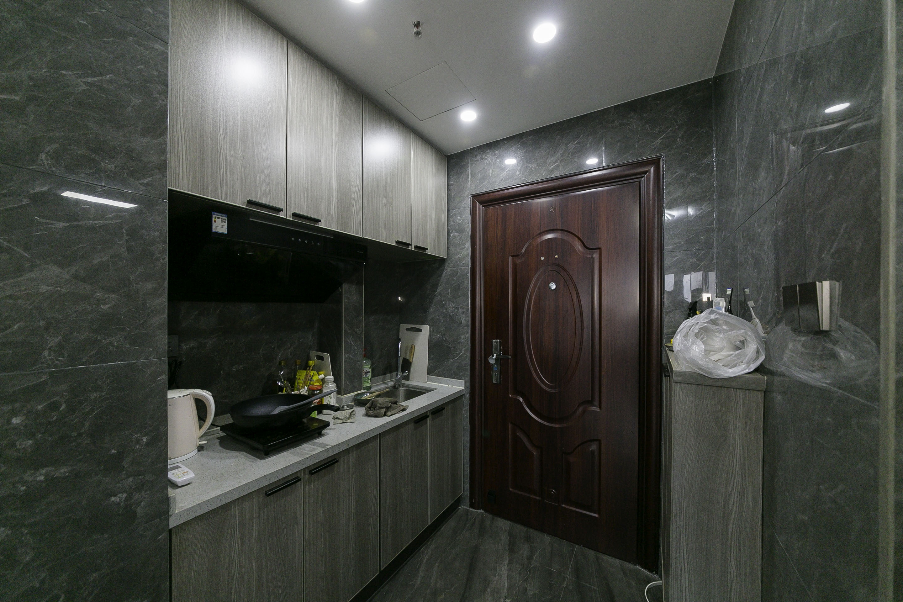 中云公寓 1室0厅1卫 35.0万 中云公寓 1室0厅1卫 35.0万厨房