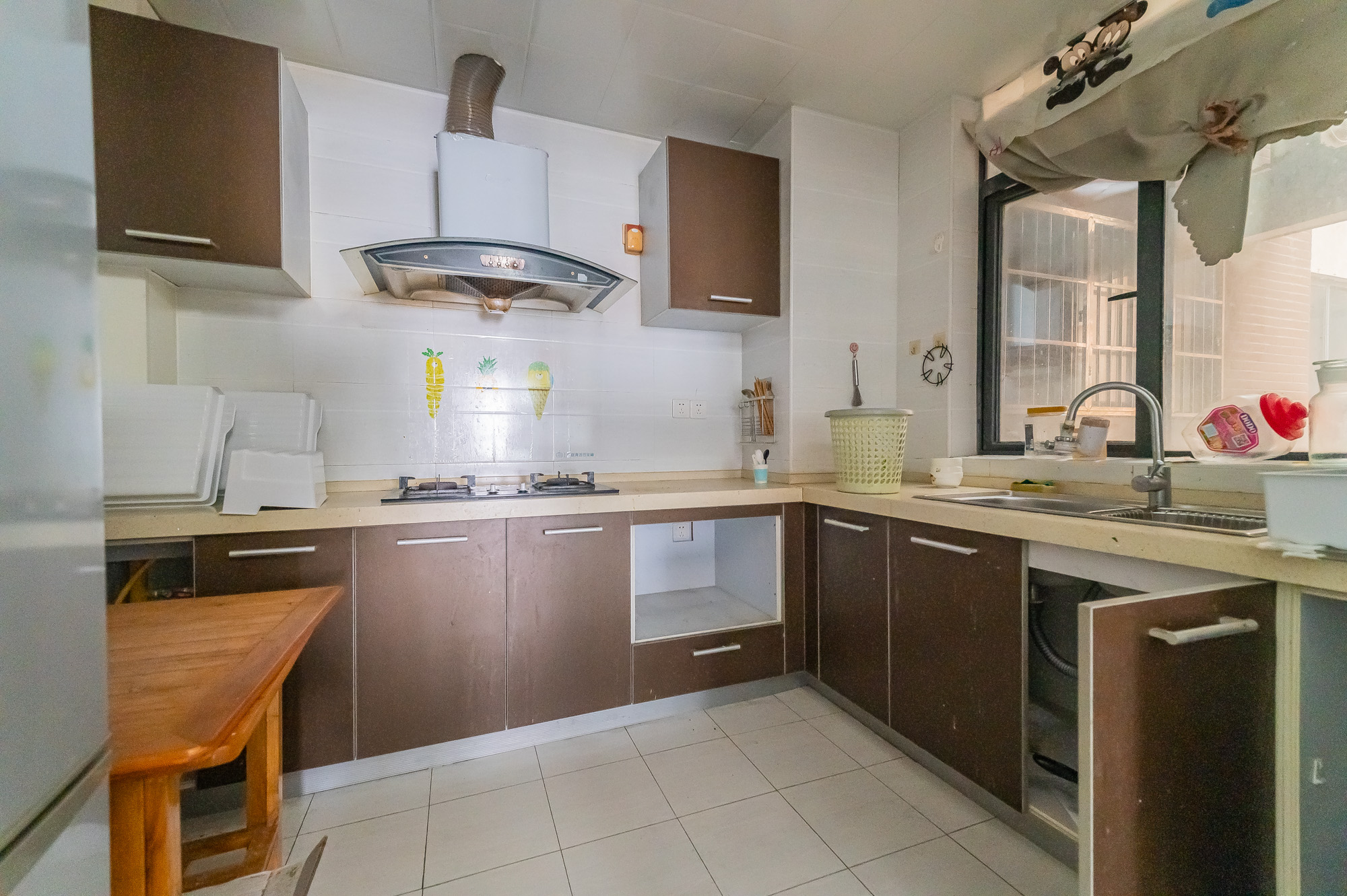 尚城 3室2厅1卫 54.00万 尚城 3室2厅1卫 54.00万厨房