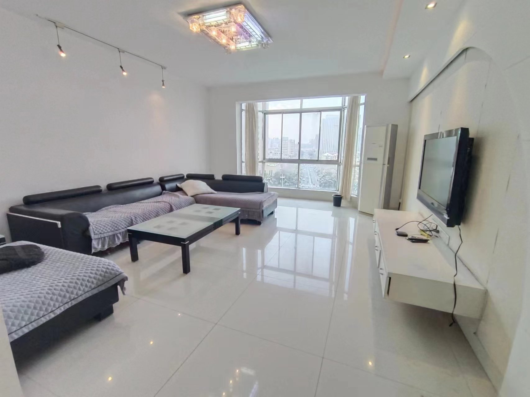 株洲富景园 3室2厅2卫 90.0万 株洲富景园 3室2厅2卫 90.0万室内图