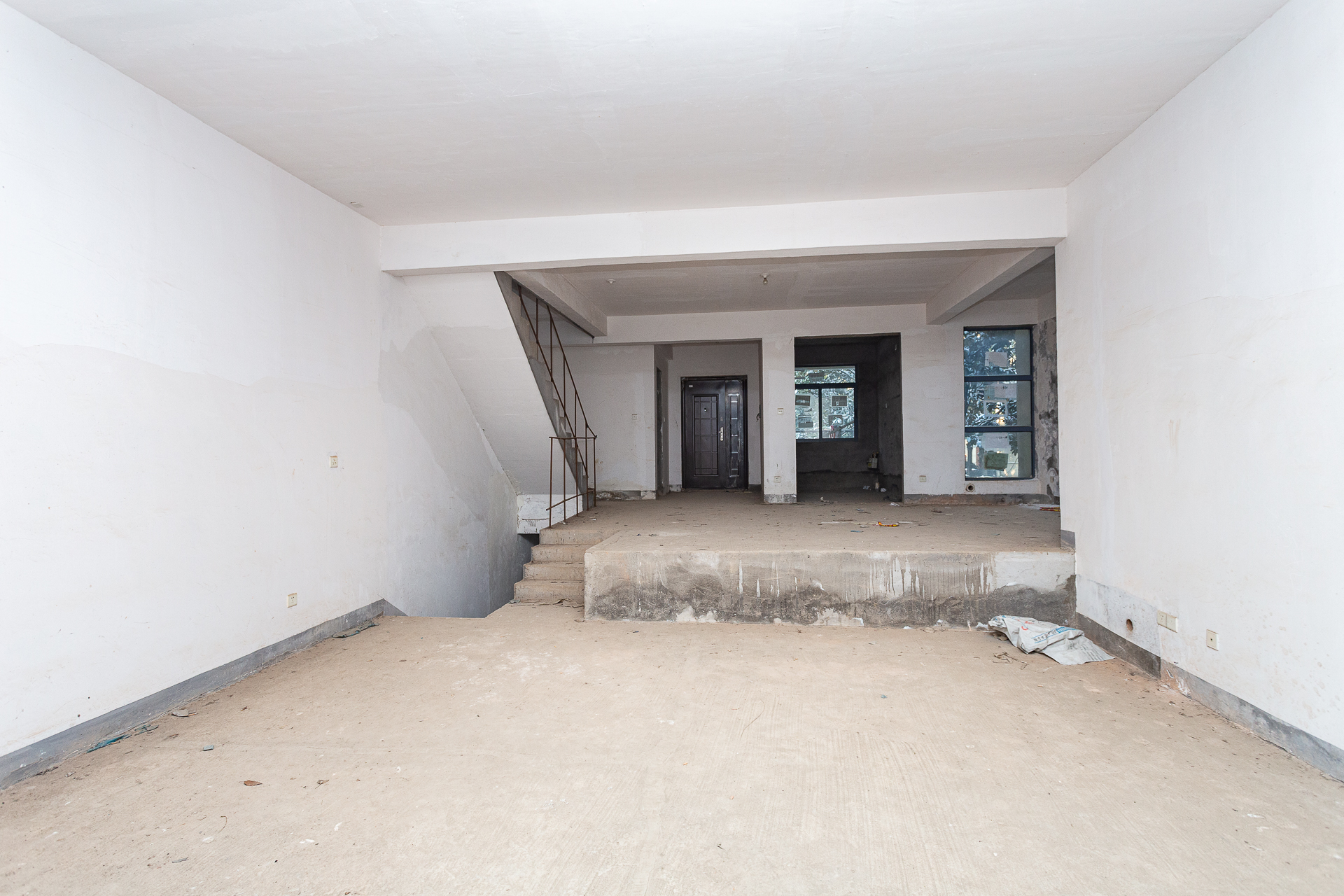 南山苏迪亚诺  5室2厅3卫    344.6万 南山苏迪亚诺  5室2厅3卫    344.6万