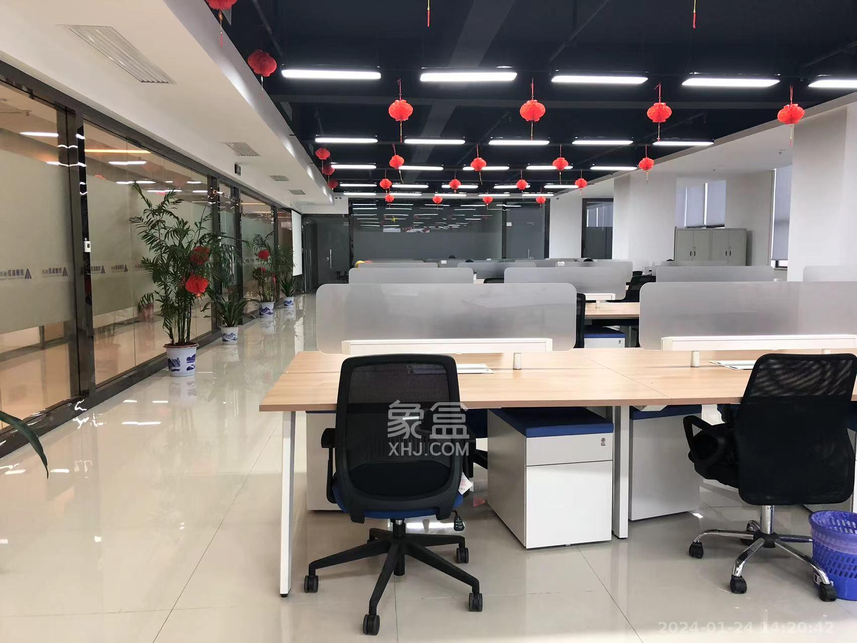 保利麓谷林语I区  3室2厅2卫   5400.00元/月室内图