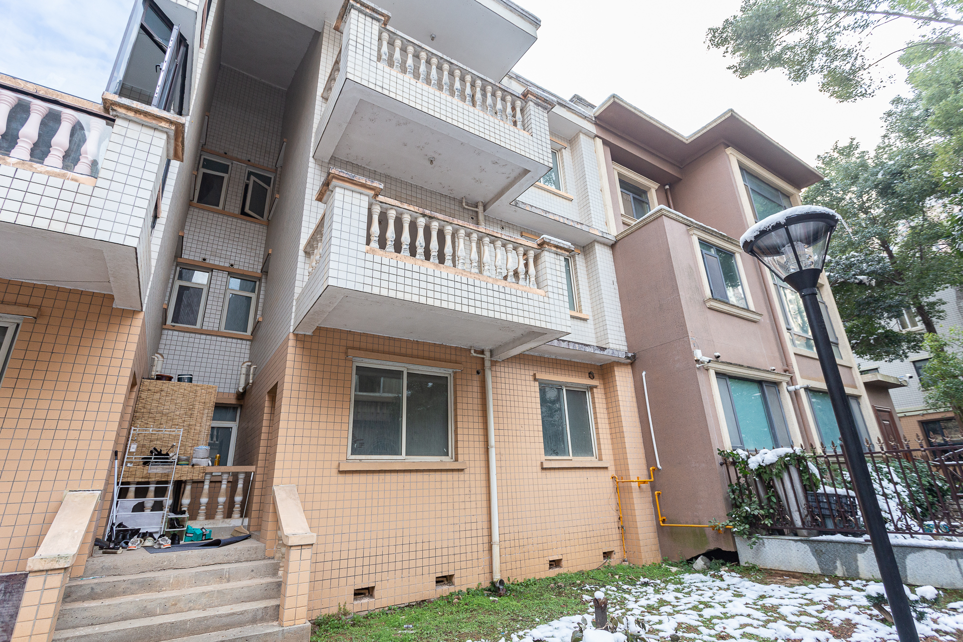 湘路家园  8室2厅5卫    314.8万 湘路家园  8室2厅5卫    314.8万其他