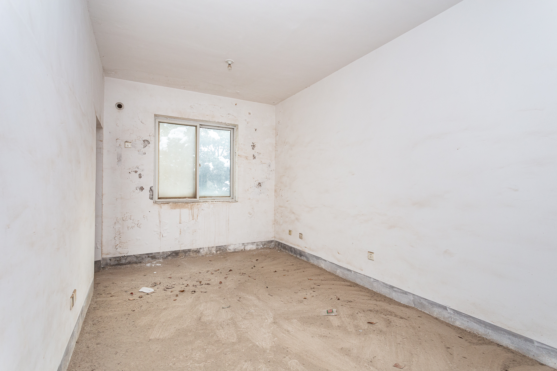 湘路家园  8室2厅5卫    314.8万 湘路家园  8室2厅5卫    314.8万其他