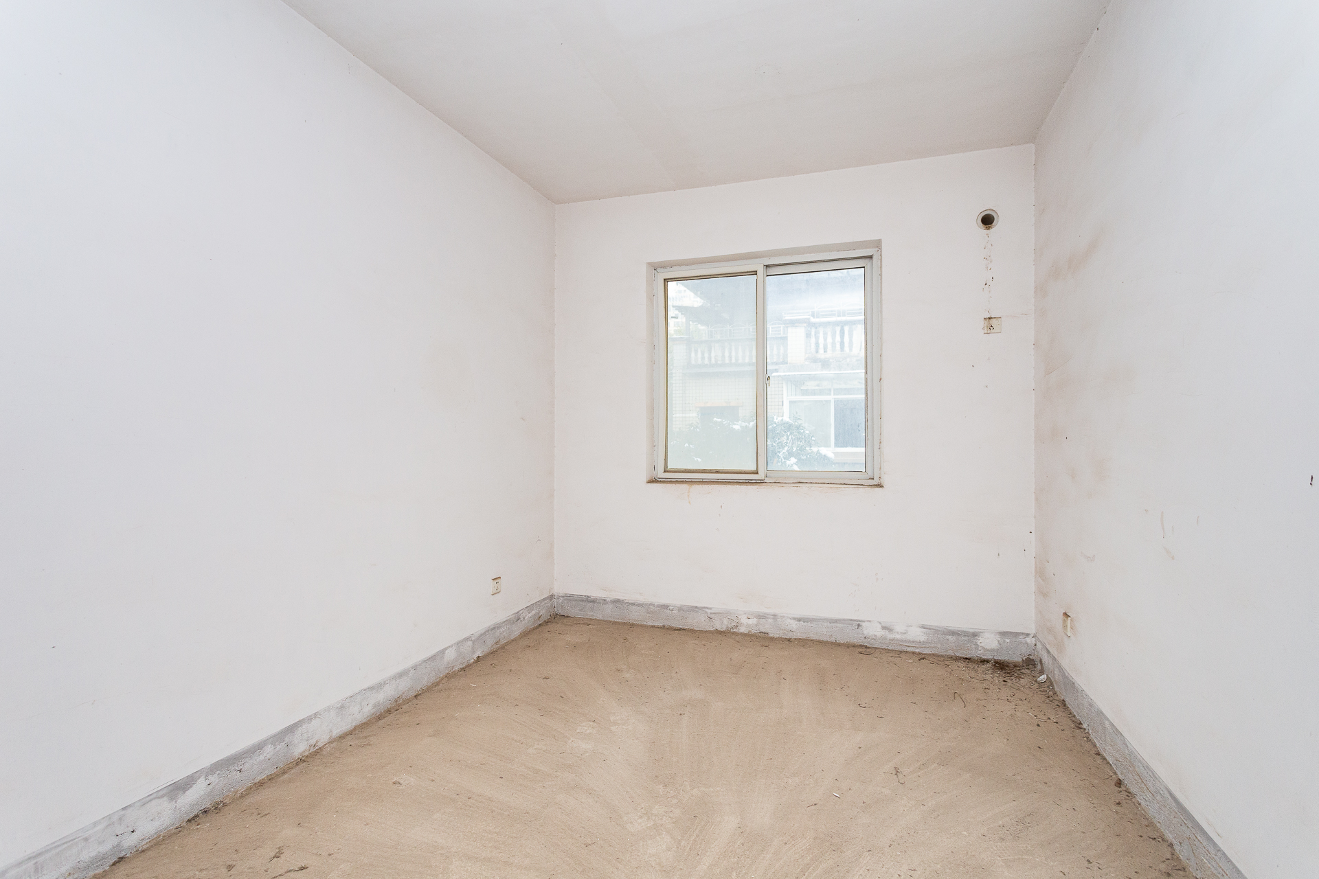 湘路家园  8室2厅5卫    314.8万 湘路家园  8室2厅5卫    314.8万其他