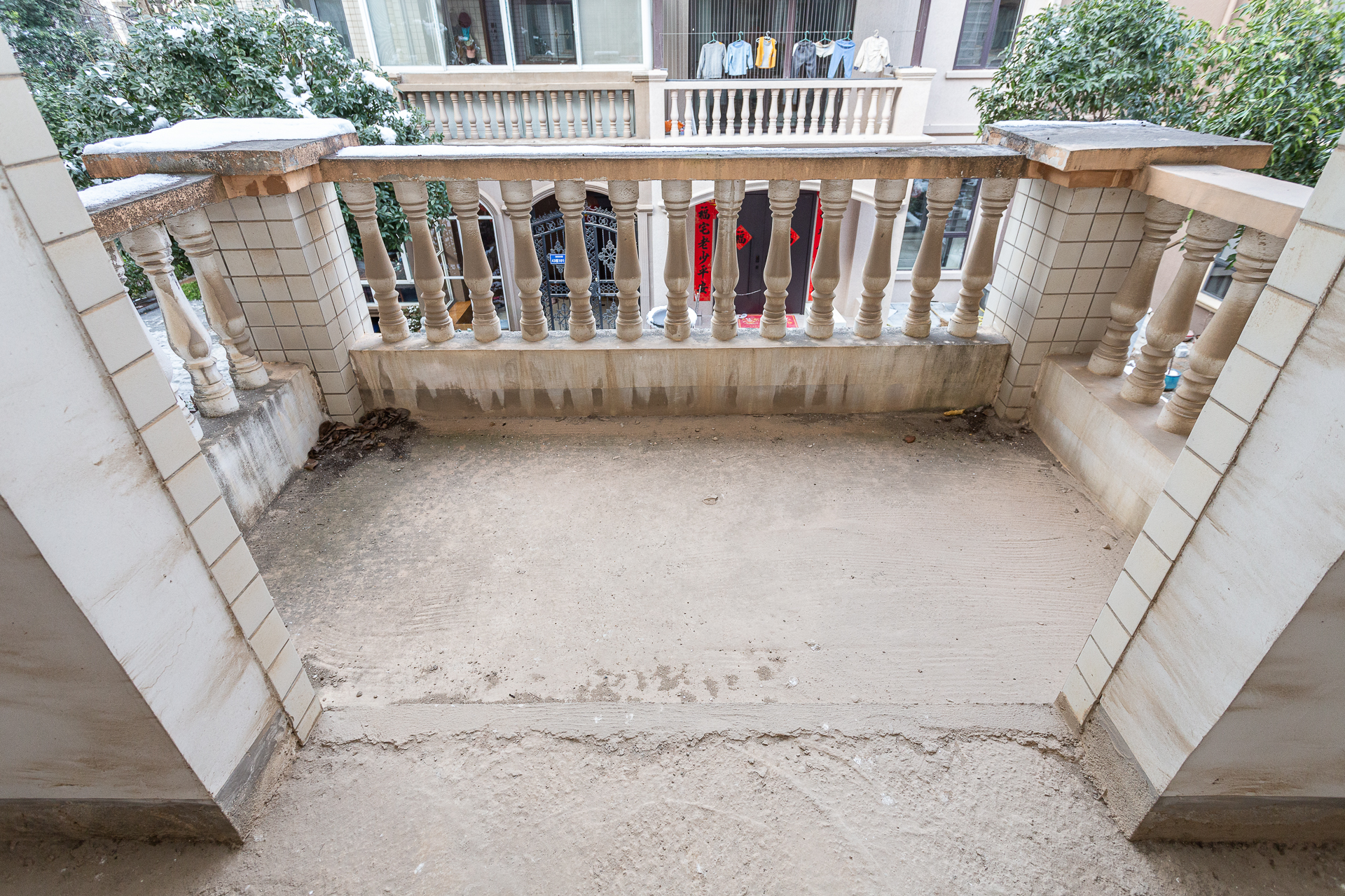 湘路家园  8室2厅5卫    314.8万 湘路家园  8室2厅5卫    314.8万阳台