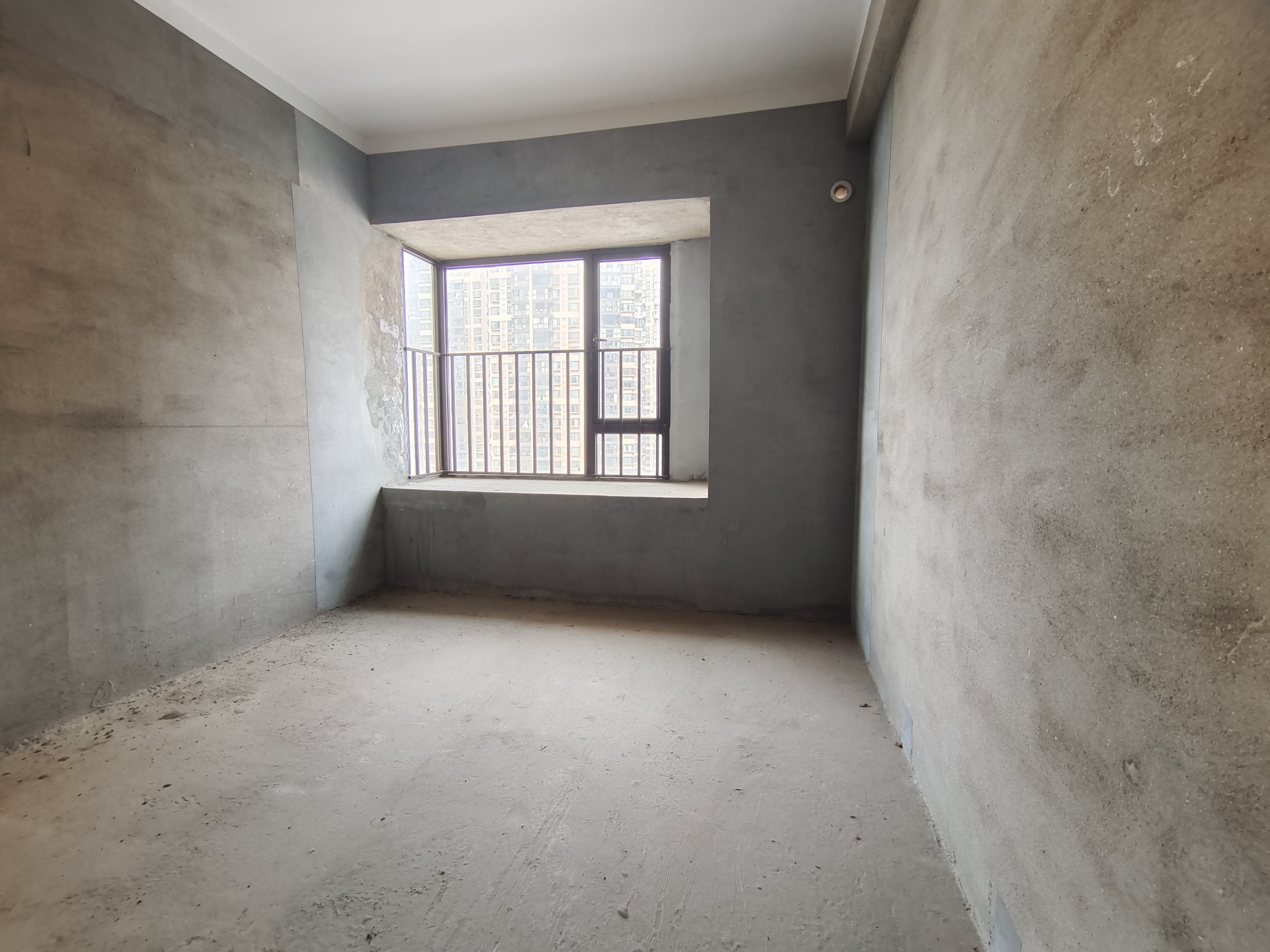 蓝溪谷 3室2厅2卫 57.0万 蓝溪谷 3室2厅2卫 57.0万室内图