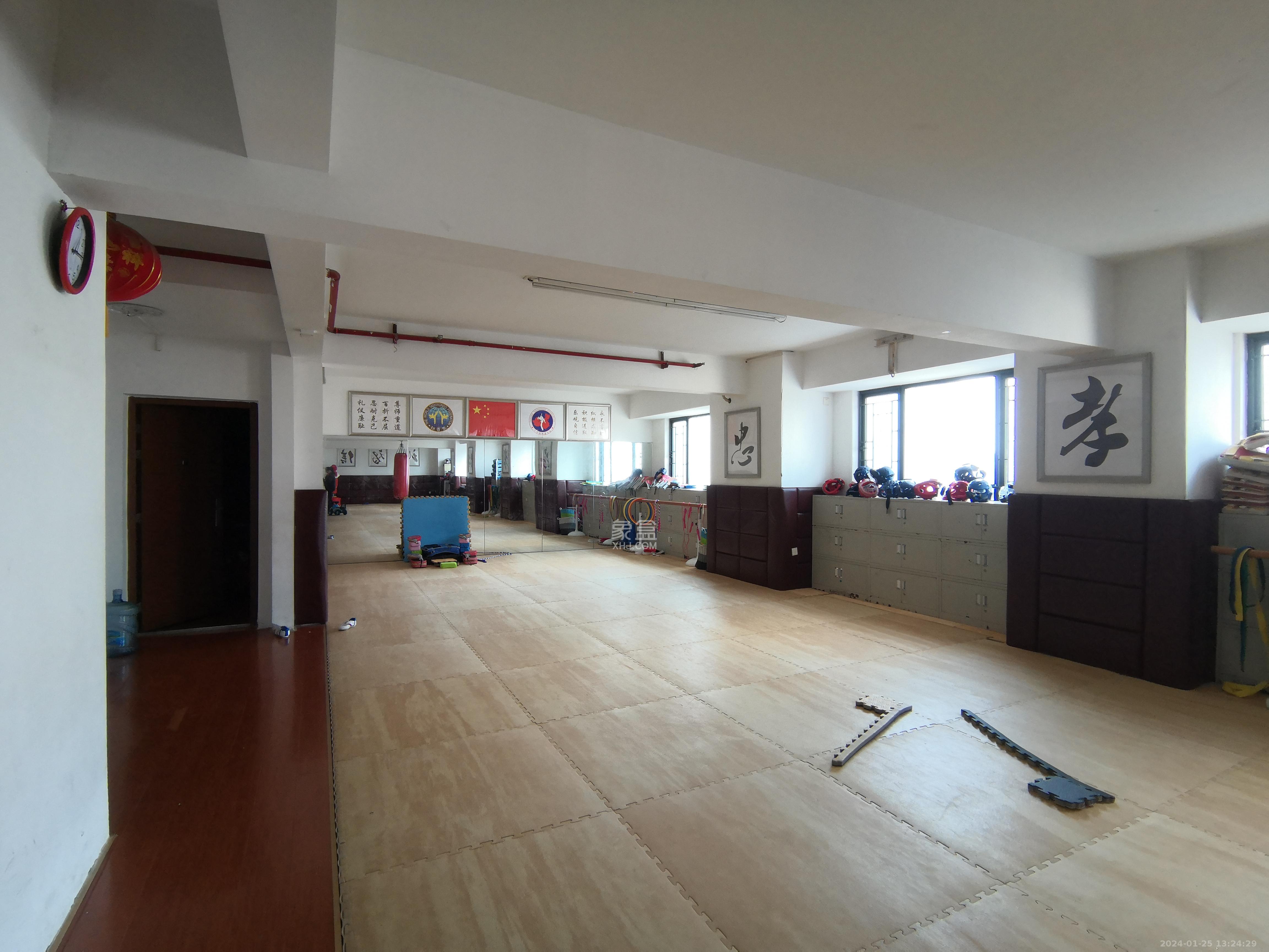 万博汇  1室1厅1卫   1700.00元/月室内图1