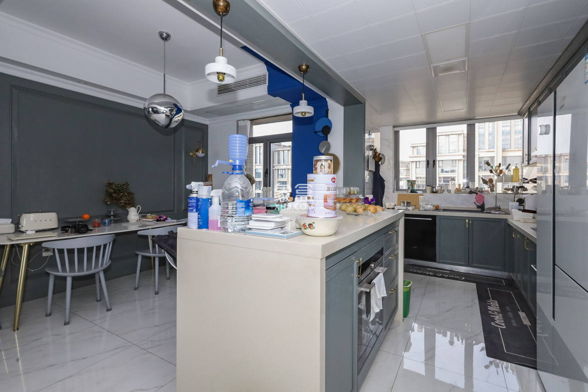 八方小区C区  4室2厅2卫    496.8万 八方小区C区  4室2厅2卫    496.8万其他