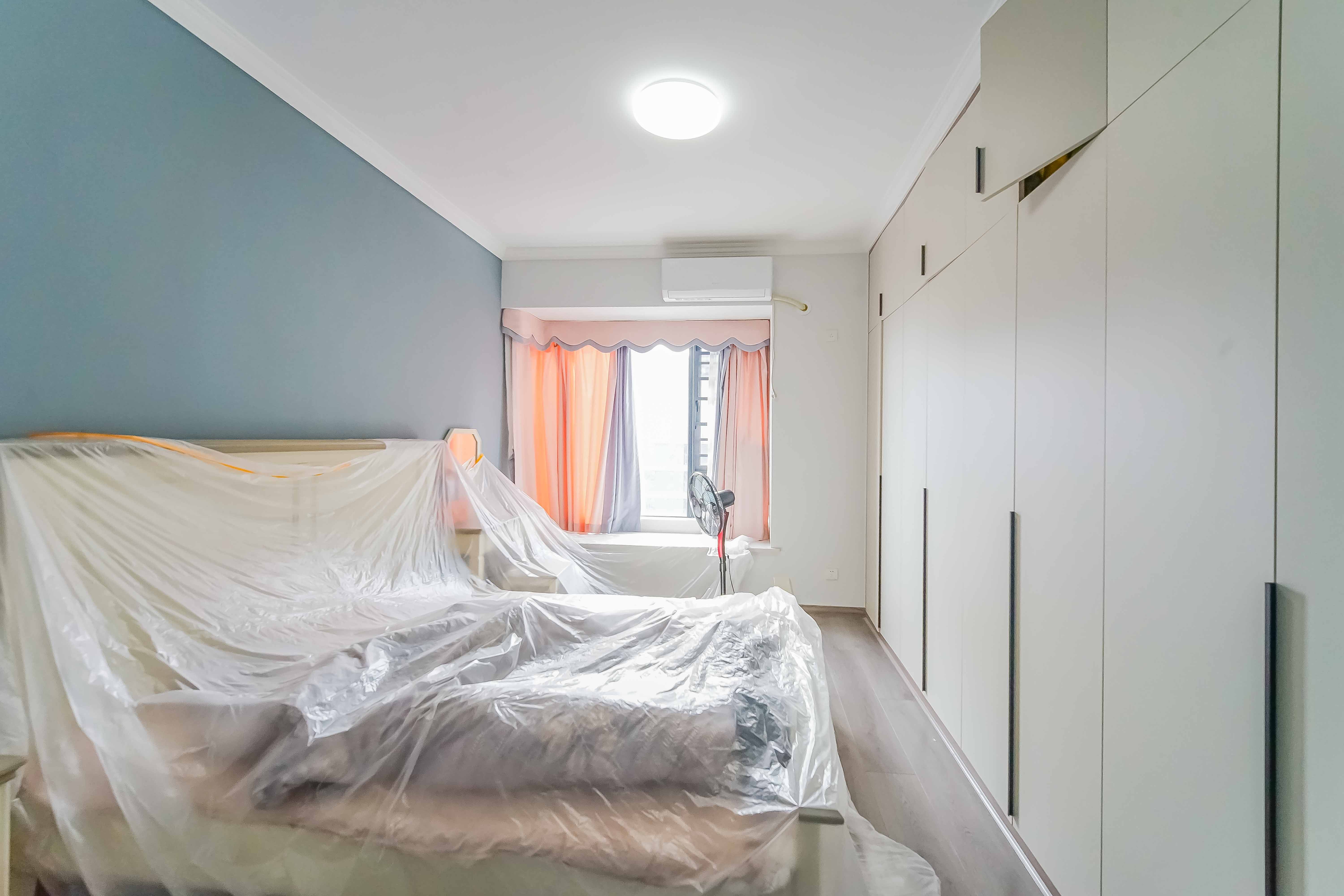 长房东旭国际 3室2厅2卫 140.0万 长房东旭国际 3室2厅2卫 140.0万卧室