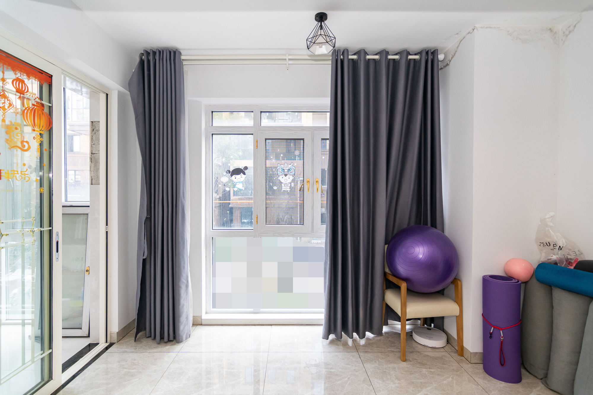 澳海澜庭 4室2厅2卫 126.0万 澳海澜庭 4室2厅2卫 126.0万阳台