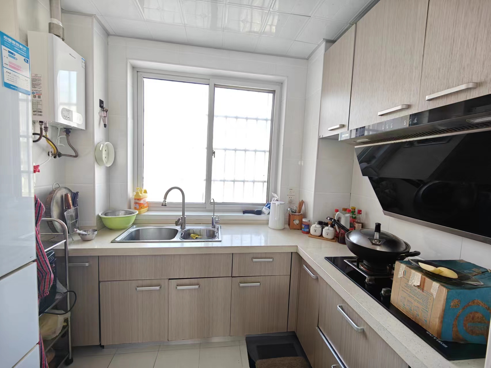 蓝筹公寓二期2-3栋 3室2厅2卫 48.8万 蓝筹公寓二期2-3栋 3室2厅2卫 48.8万室内图