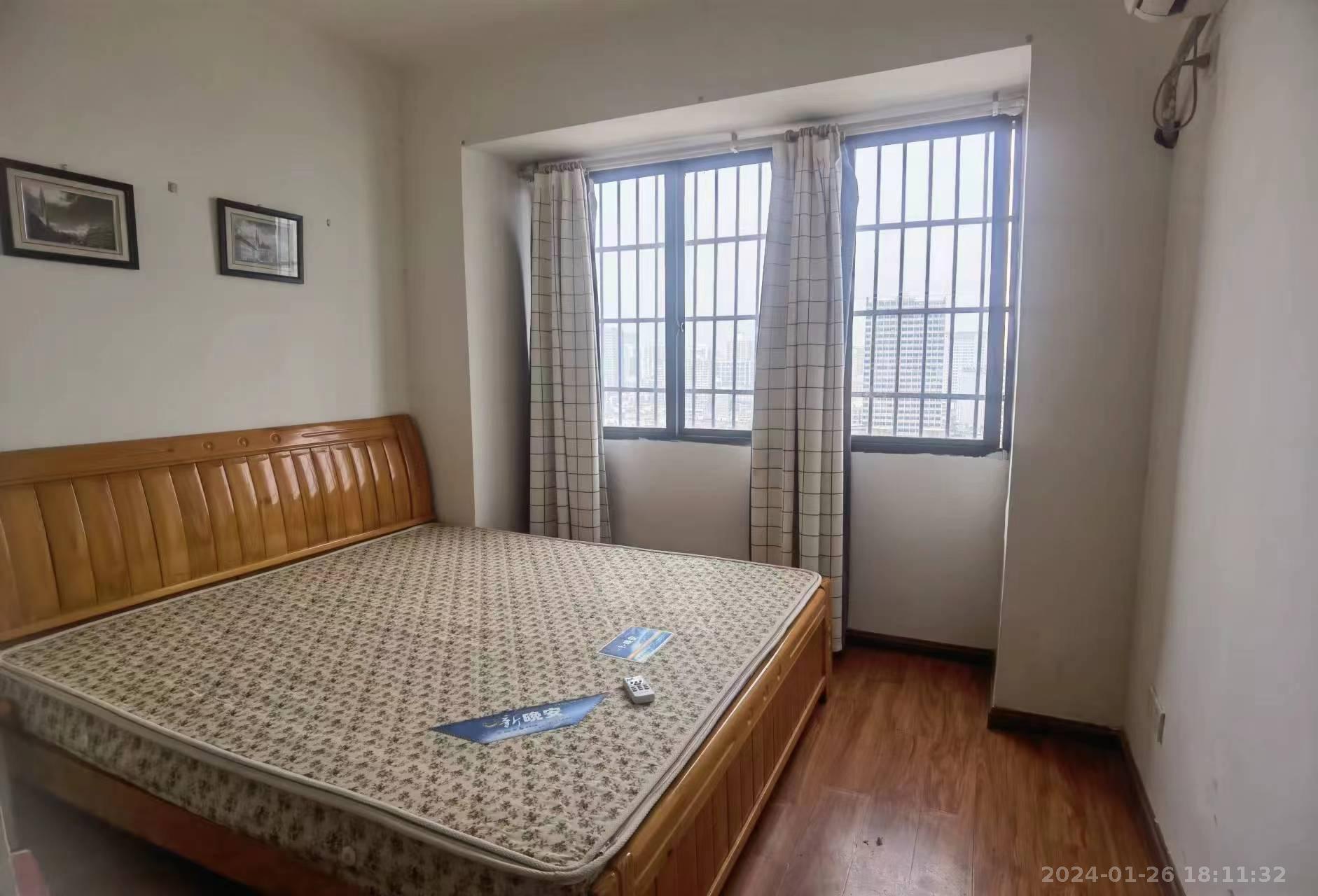 丰园大厦 2室1厅1卫 1400.00元/月 丰园大厦 2室1厅1卫 1400.00元/月室内图