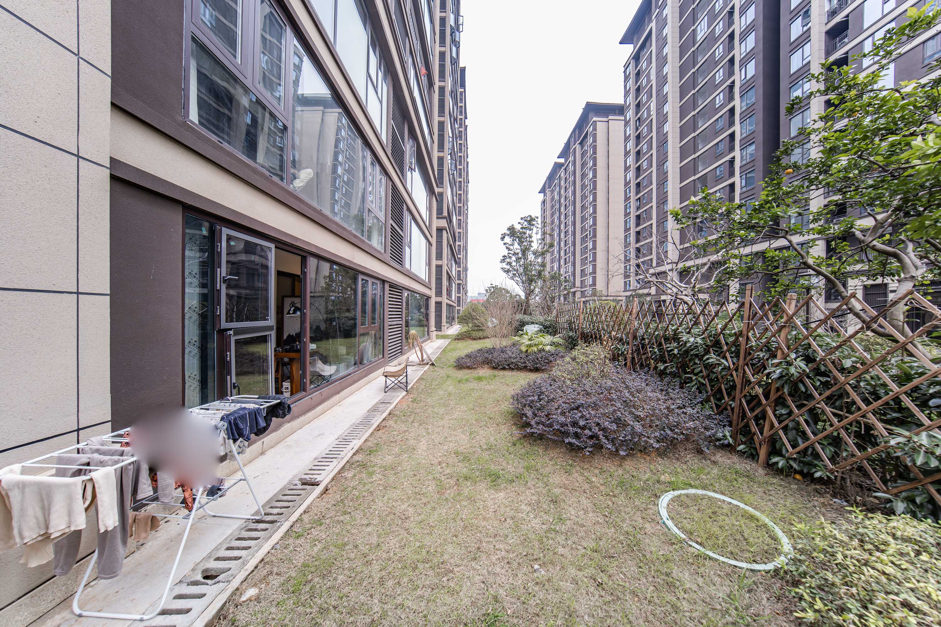 建发电建江山悦  4室2厅2卫   200.00万其他
