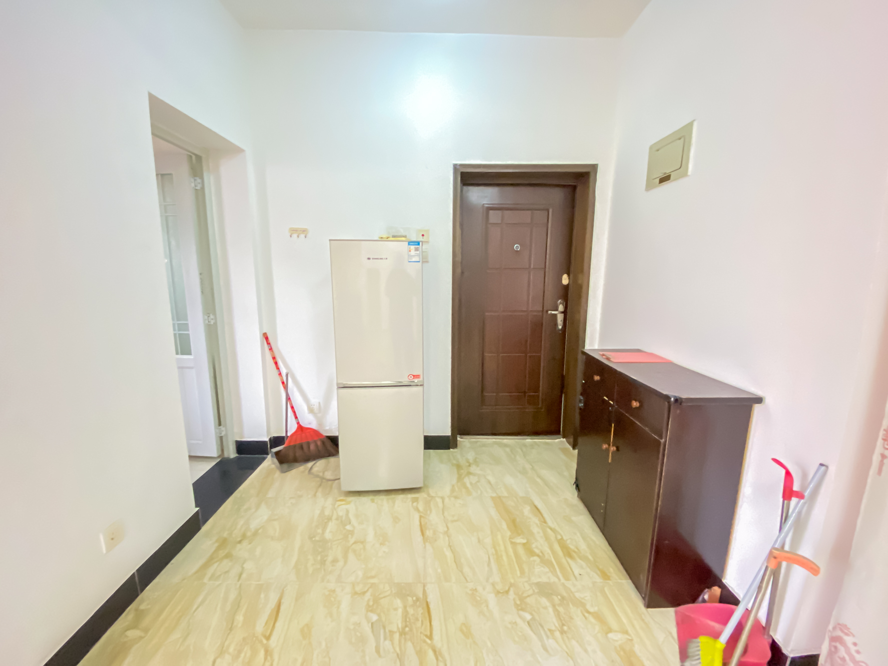 明城公寓 1室1厅1卫 27.5万 明城公寓 1室1厅1卫 27.5万其他