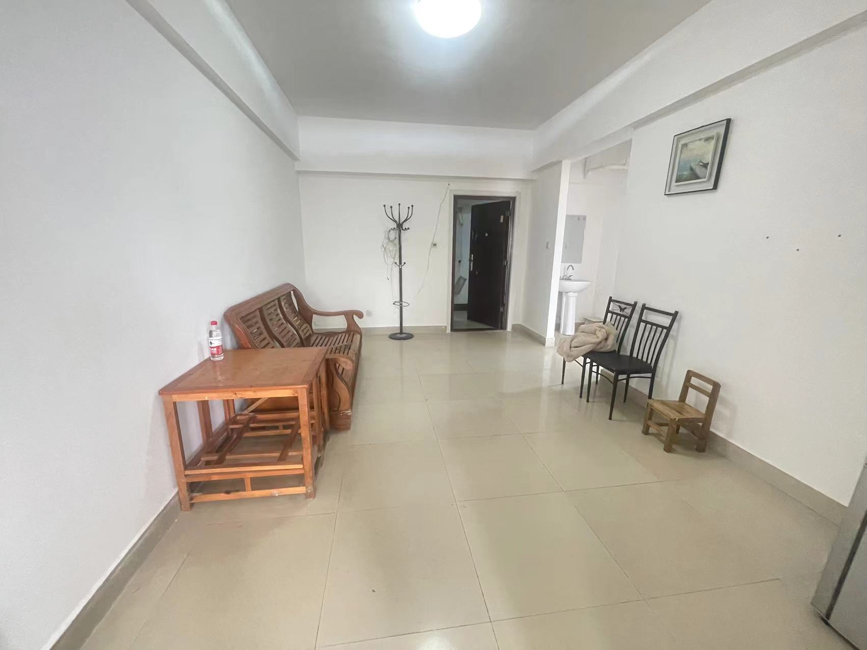 现代城 1室1厅1卫 18.8万 现代城 1室1厅1卫 18.8万室内图