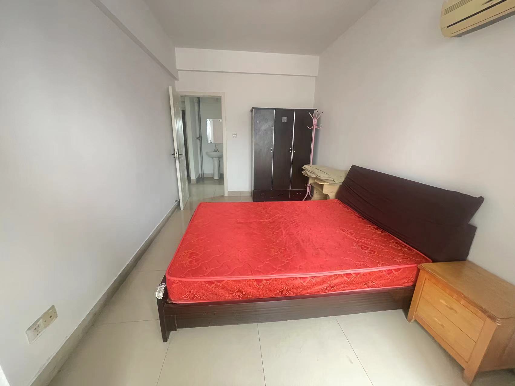 现代城 1室1厅1卫 18.8万 现代城 1室1厅1卫 18.8万室内图