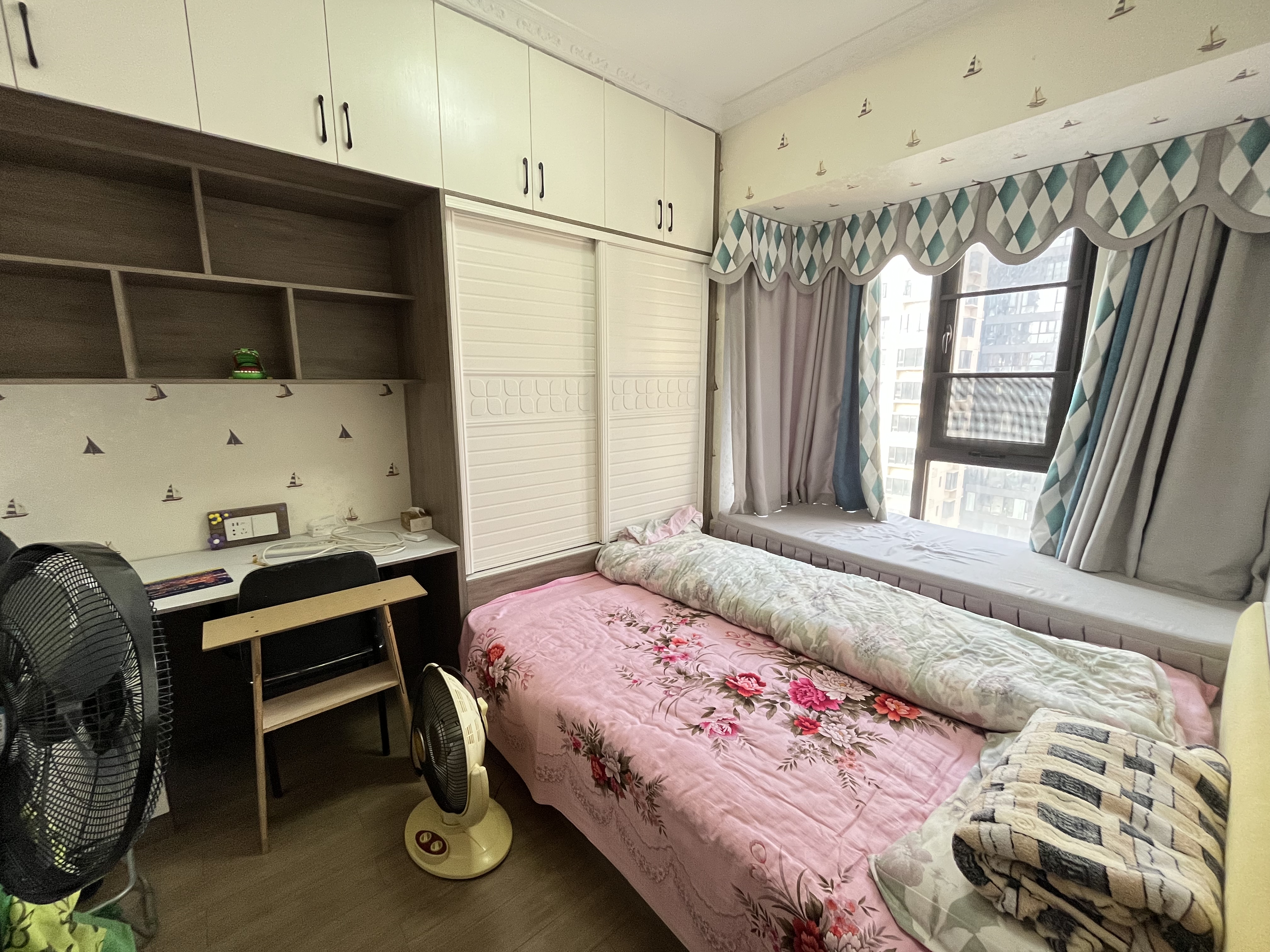 蓝溪谷  3室2厅2卫    82.0万 蓝溪谷  3室2厅2卫    82.0万室内图