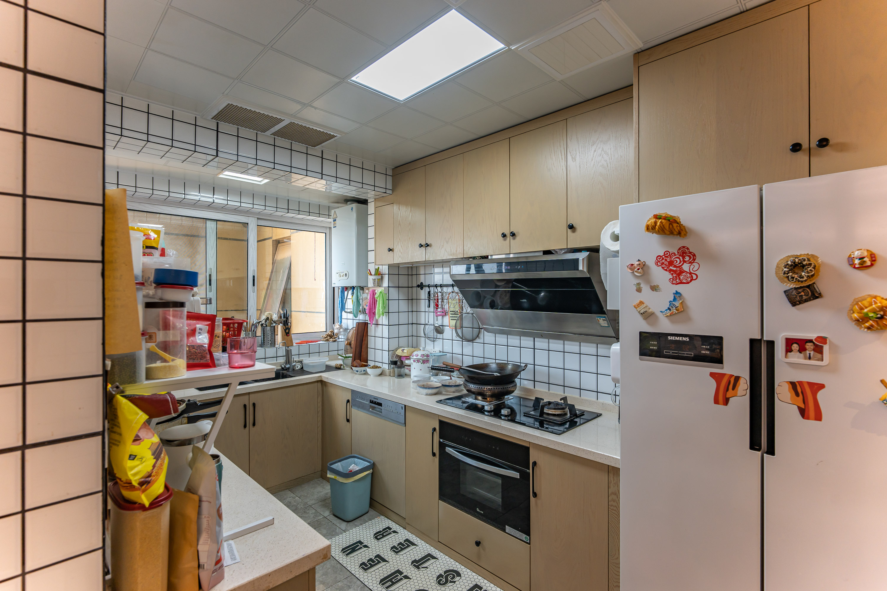 华润橡树湾 4室2厅2卫 136.8万 华润橡树湾 4室2厅2卫 136.8万厨房