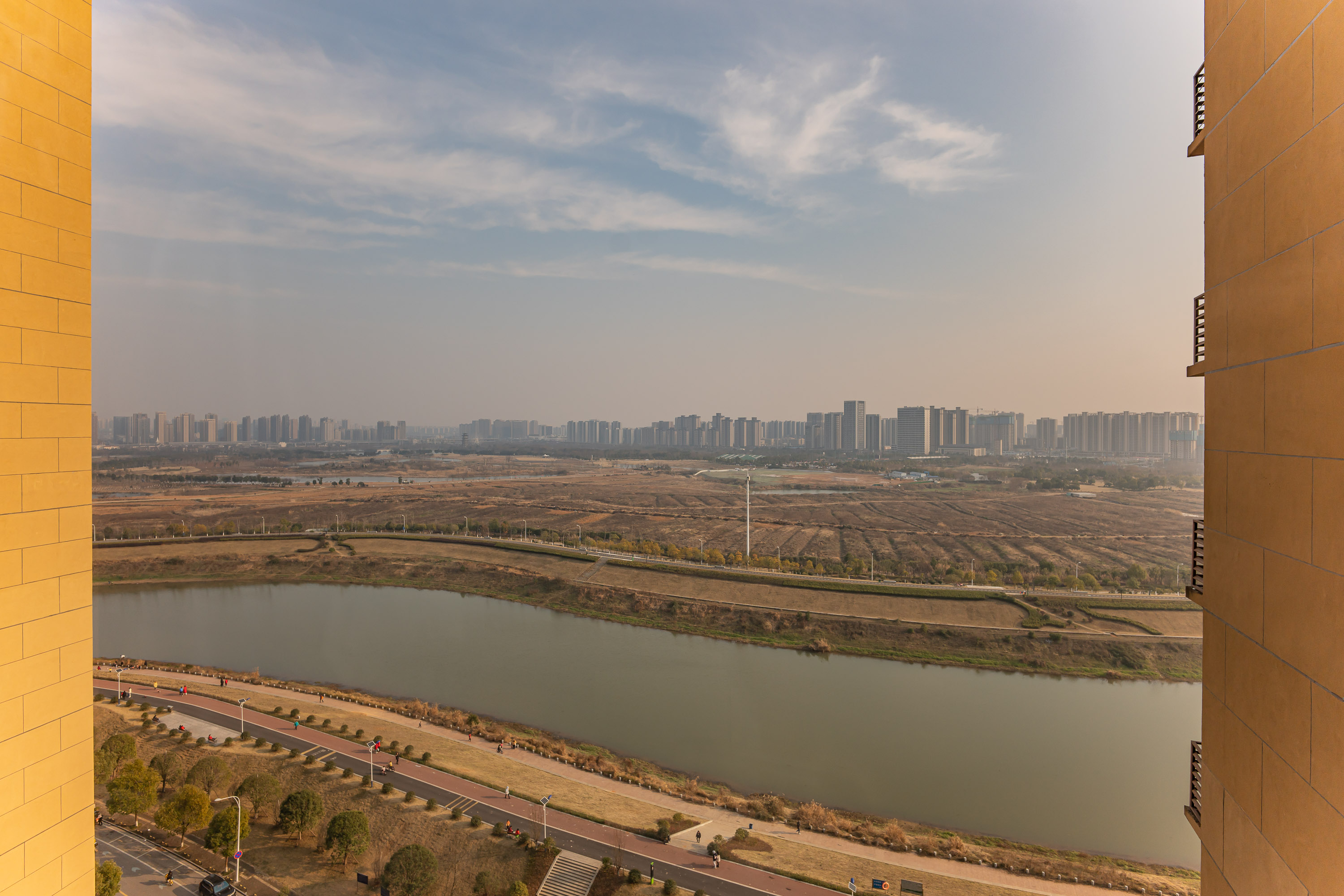 华润橡树湾 4室2厅2卫 136.8万 华润橡树湾 4室2厅2卫 136.8万其他