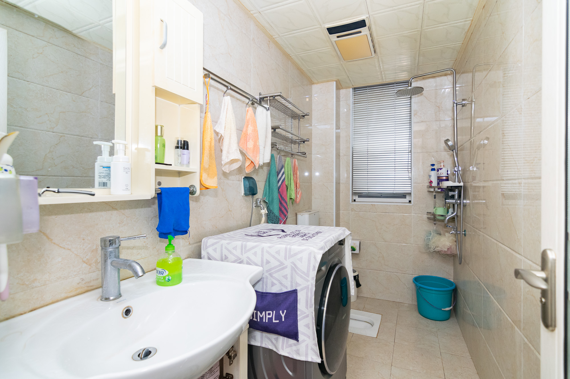 新华联梦想城 3室2厅2卫 111.5万 新华联梦想城 3室2厅2卫 111.5万卫生间