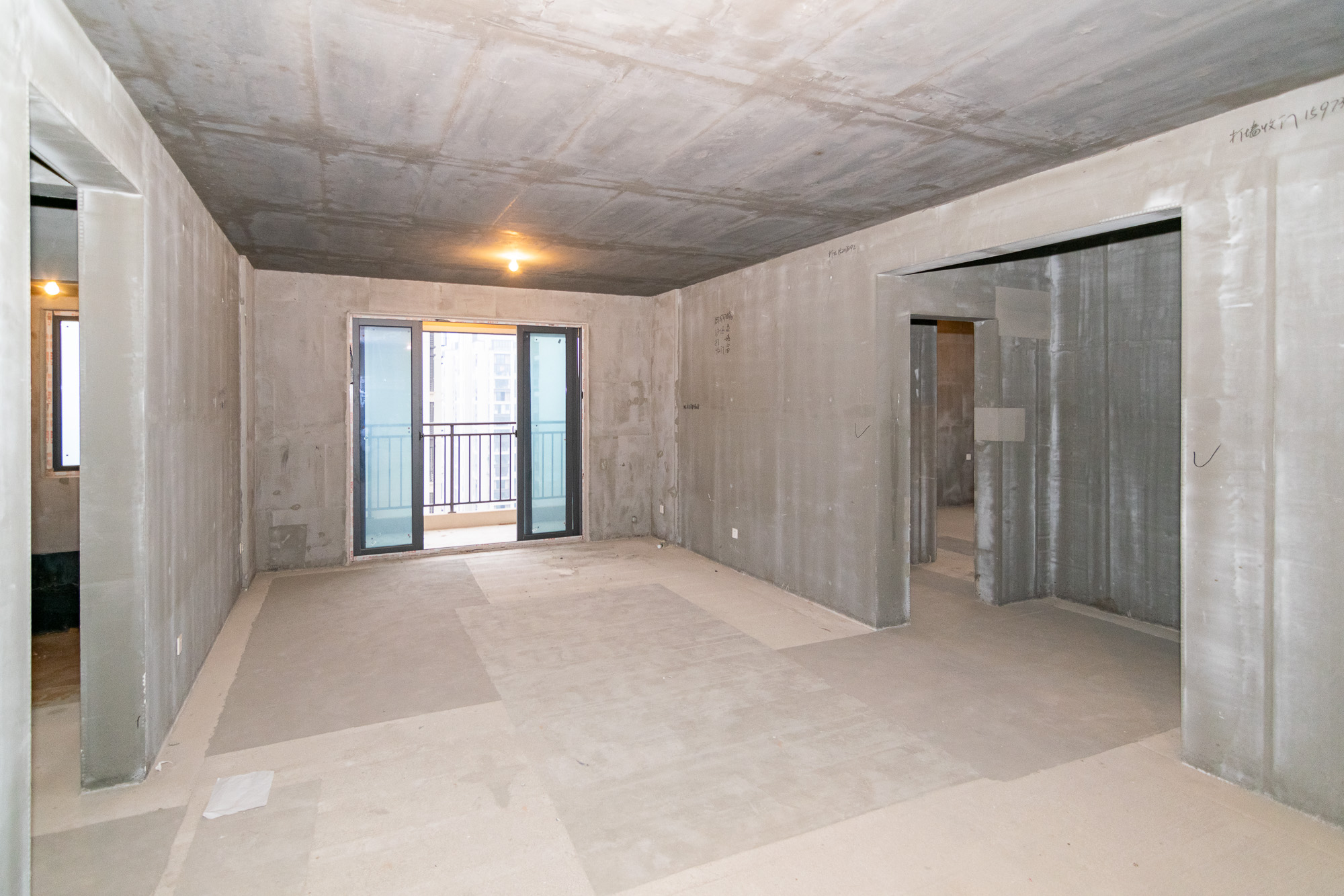 澳海望洲府  5室2厅2卫   95.00万 澳海望洲府  5室2厅2卫   95.00万客厅