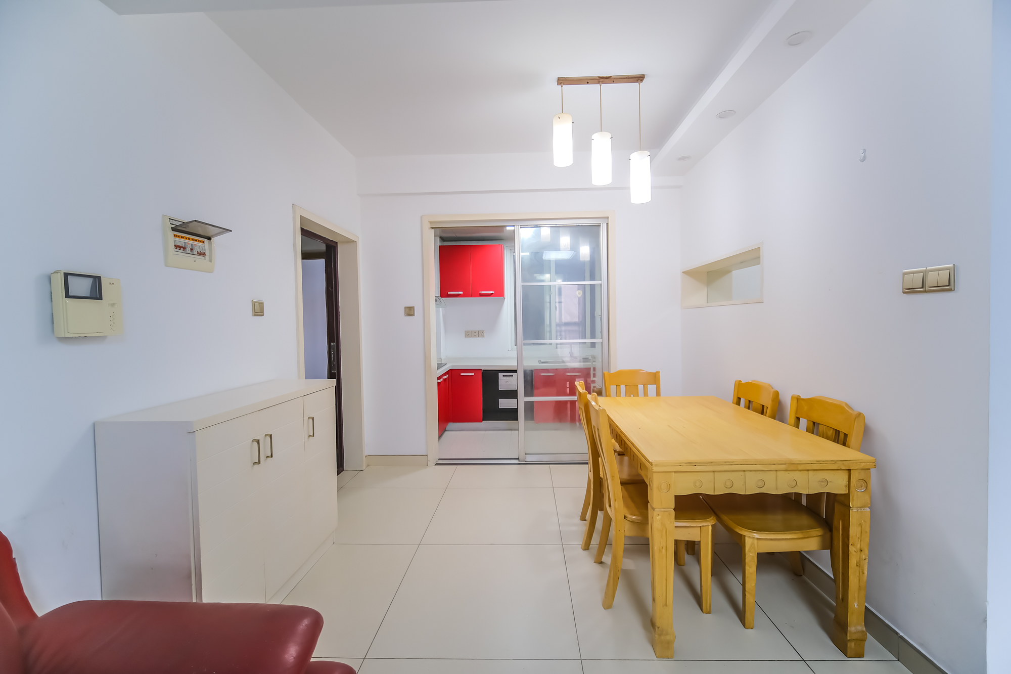 世景华庭 3室2厅1卫 75.0万 世景华庭 3室2厅1卫 75.0万客厅