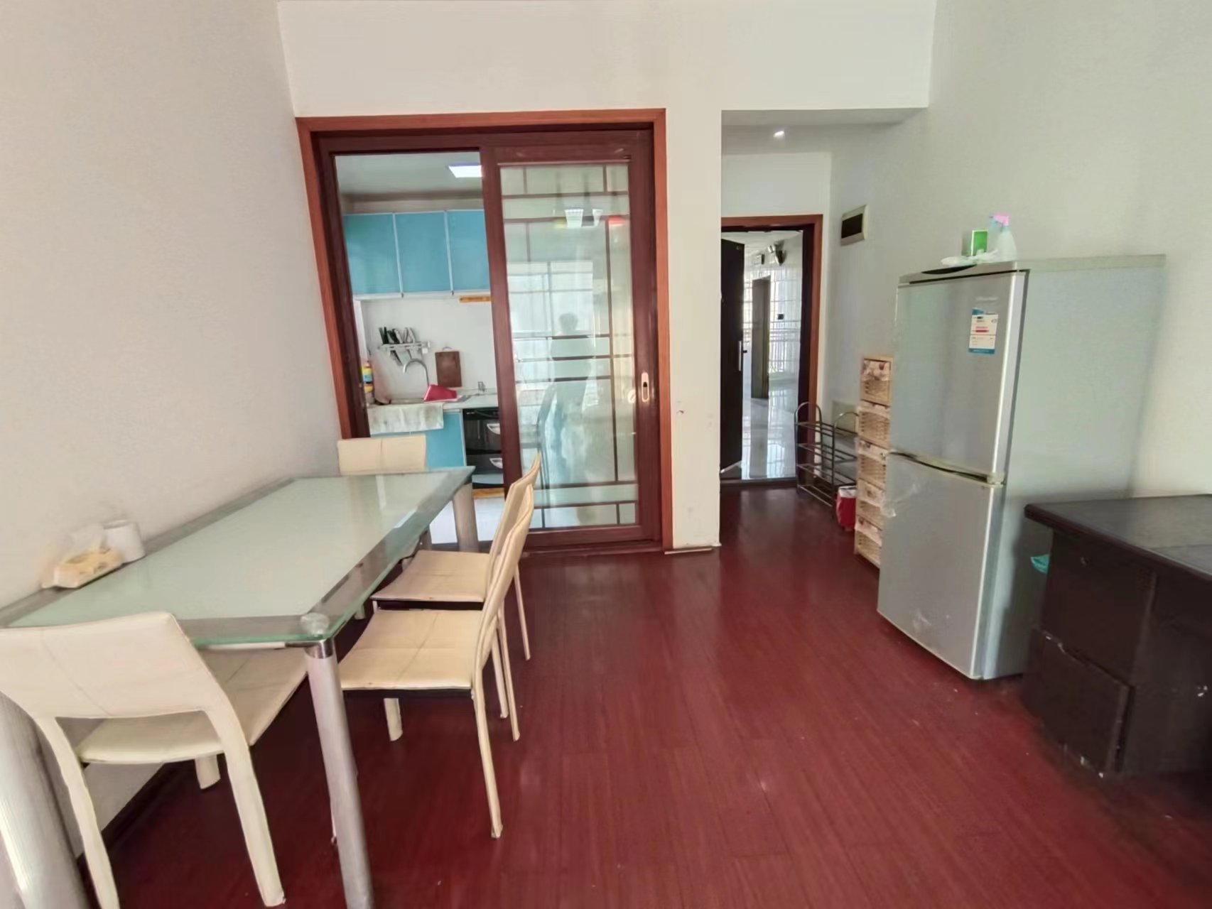 城市风景  2室2厅1卫    38.5万 城市风景  2室2厅1卫    38.5万室内图