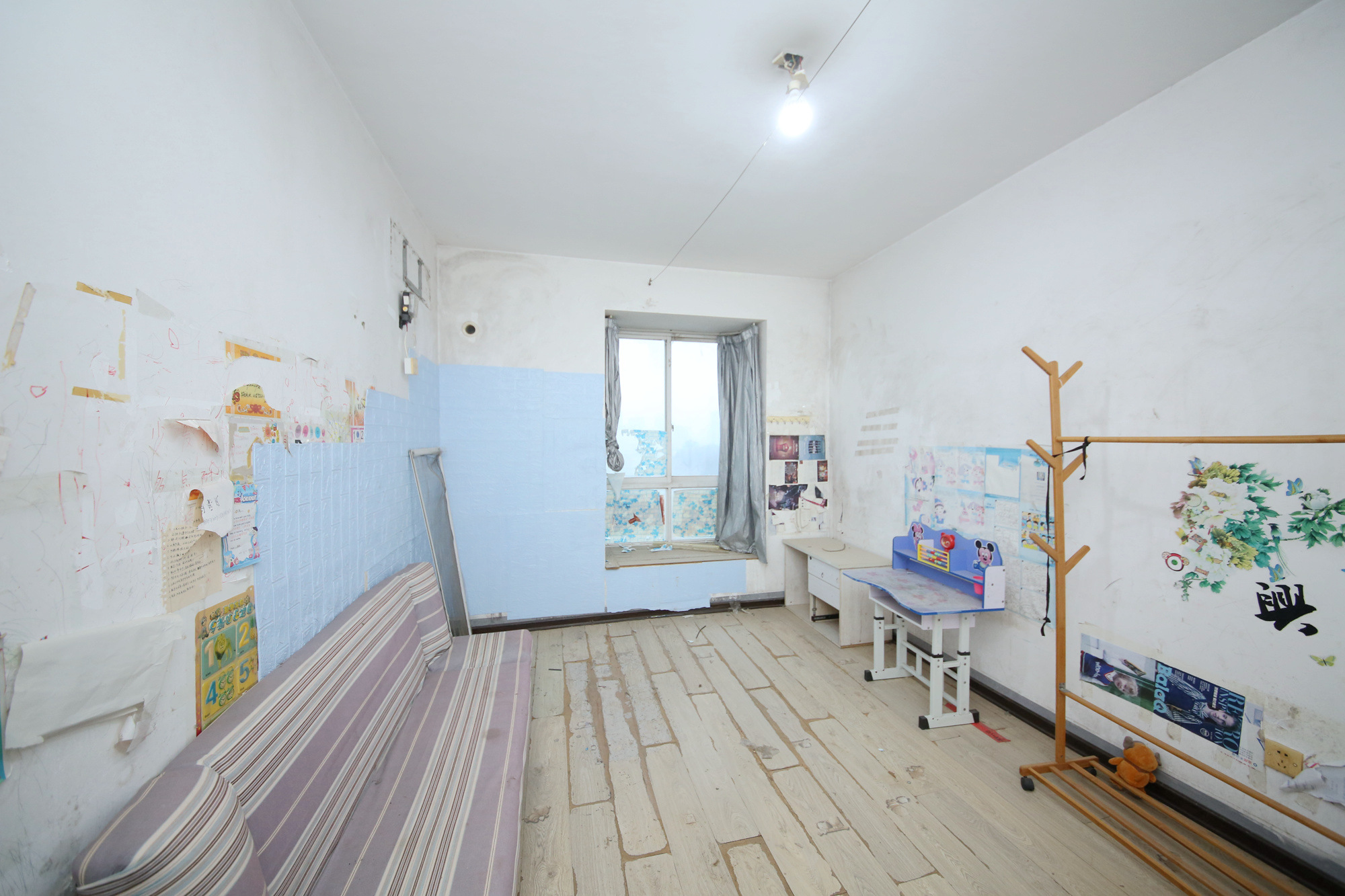 万顺家园  5室2厅2卫   186.00万其他