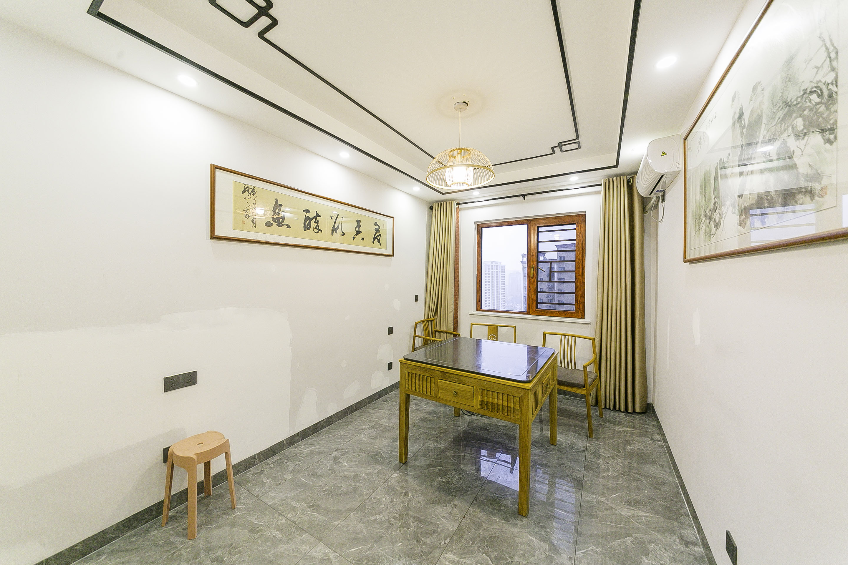 克拉美丽山庄（晟领国际）  4室2厅2卫   160.00万卧室