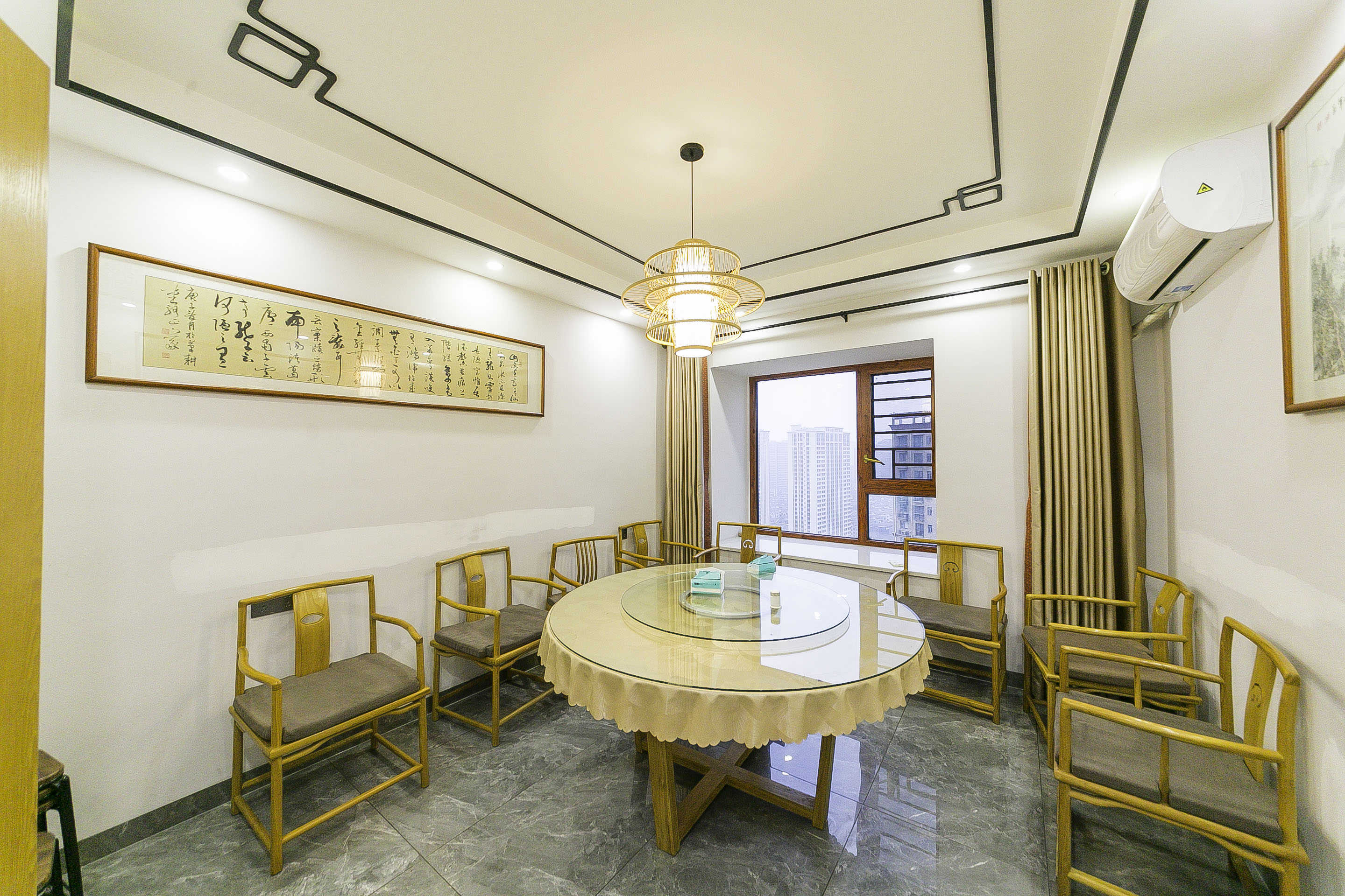 克拉美丽山庄（晟领国际）  4室2厅2卫   160.00万卧室