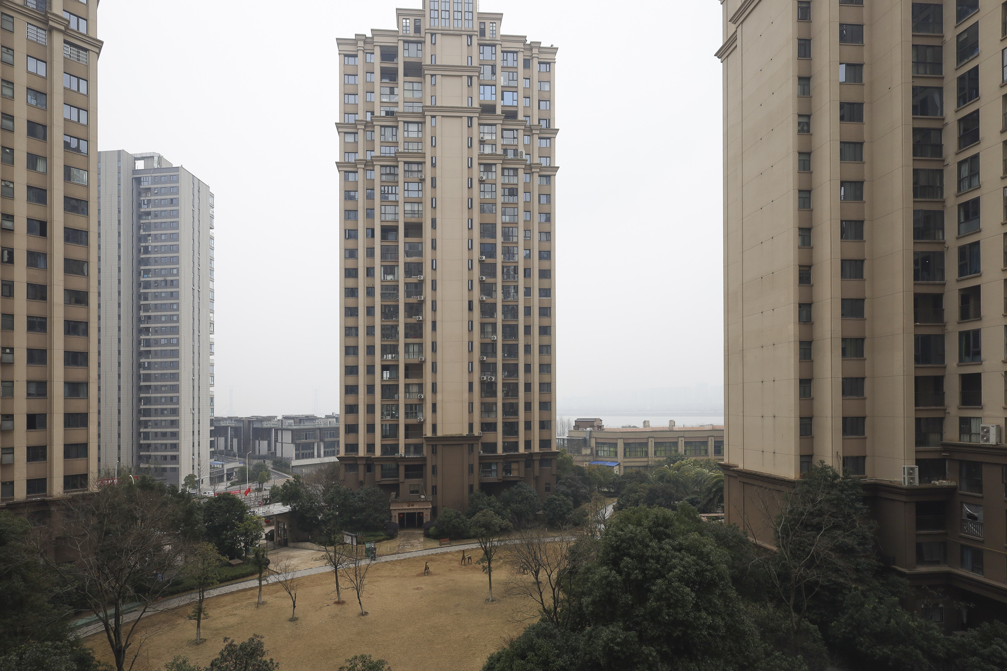 长沙雅居乐花园  3室2厅3卫   100.00万其他