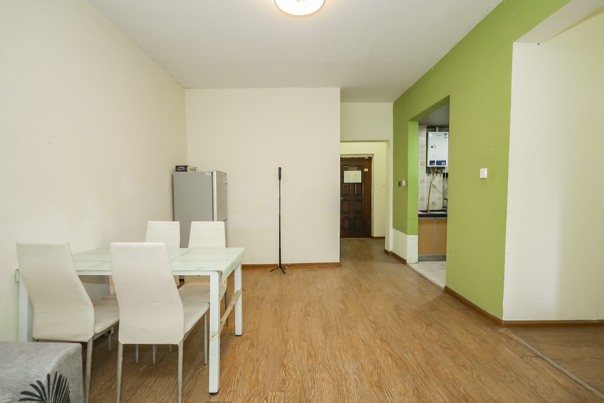 兰亭都荟(璟峰苑) 3室2厅1卫 88.0万 兰亭都荟(璟峰苑) 3室2厅1卫 88.0万其他