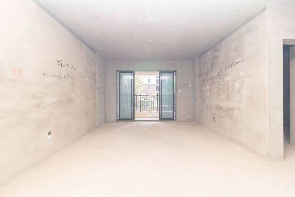 金广星苑  3室2厅2卫    72.8万