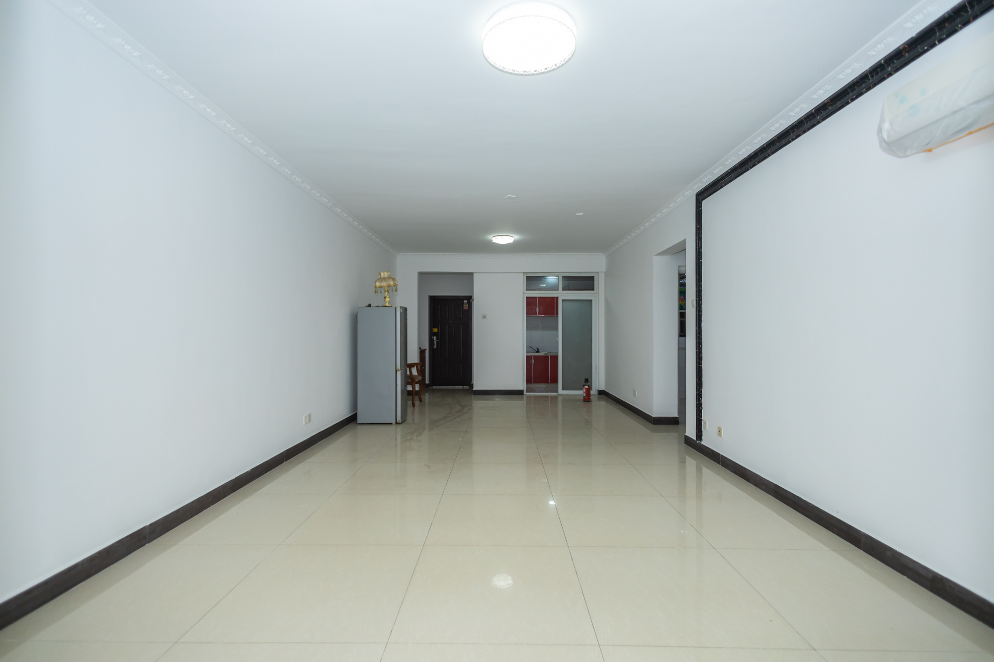 华润凤凰城一期 3室2厅1卫 87.8万 华润凤凰城一期 3室2厅1卫 87.8万客厅