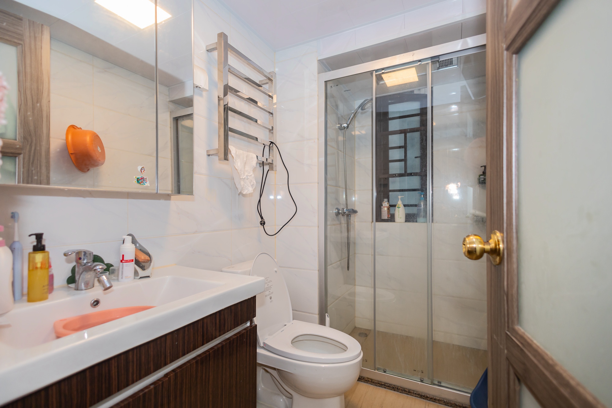 碧桂园中央花园 4室2厅2卫 136.0万 碧桂园中央花园 4室2厅2卫 136.0万卫生间