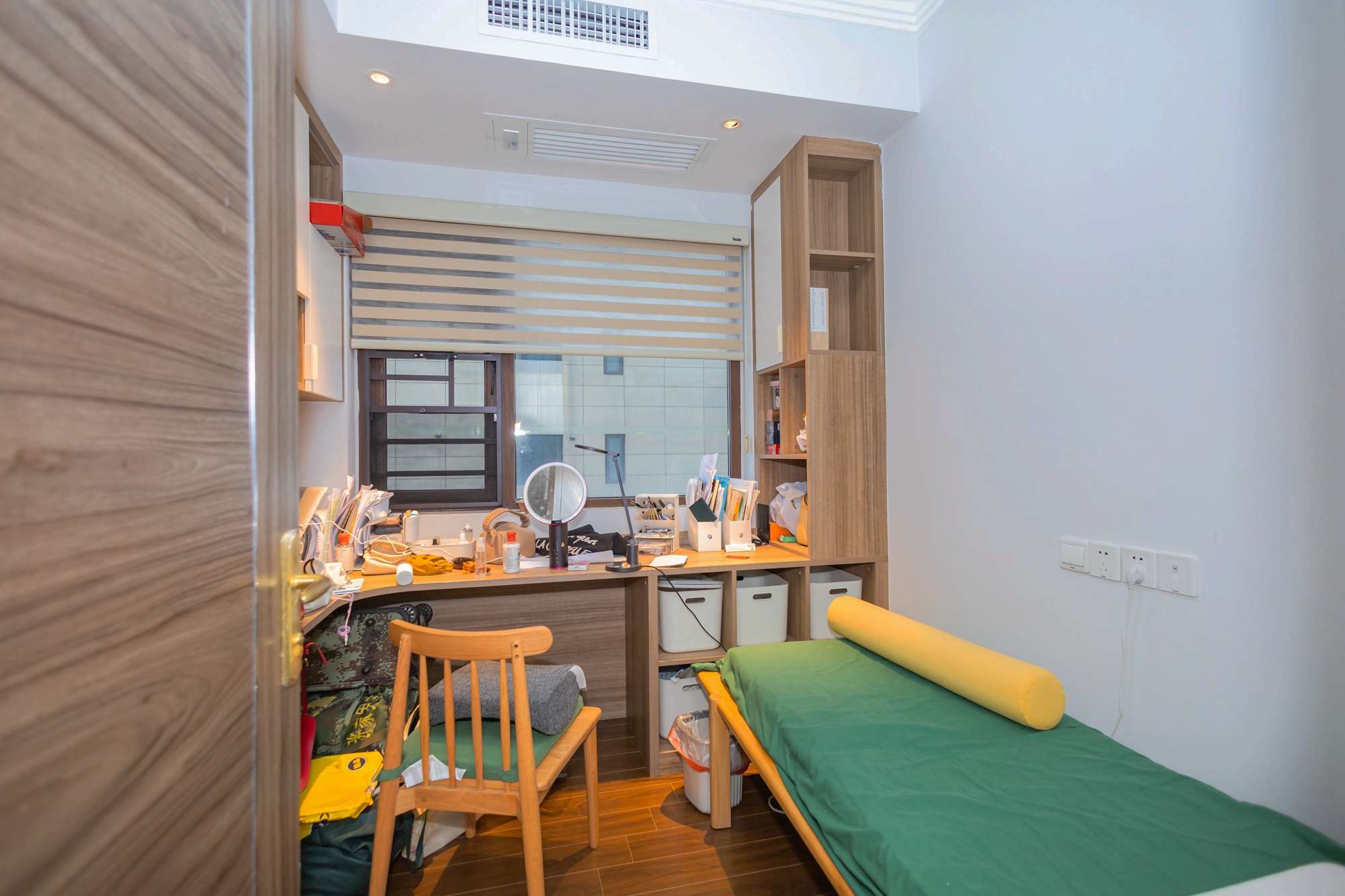 碧桂园中央花园 4室2厅2卫 136.0万 碧桂园中央花园 4室2厅2卫 136.0万卧室