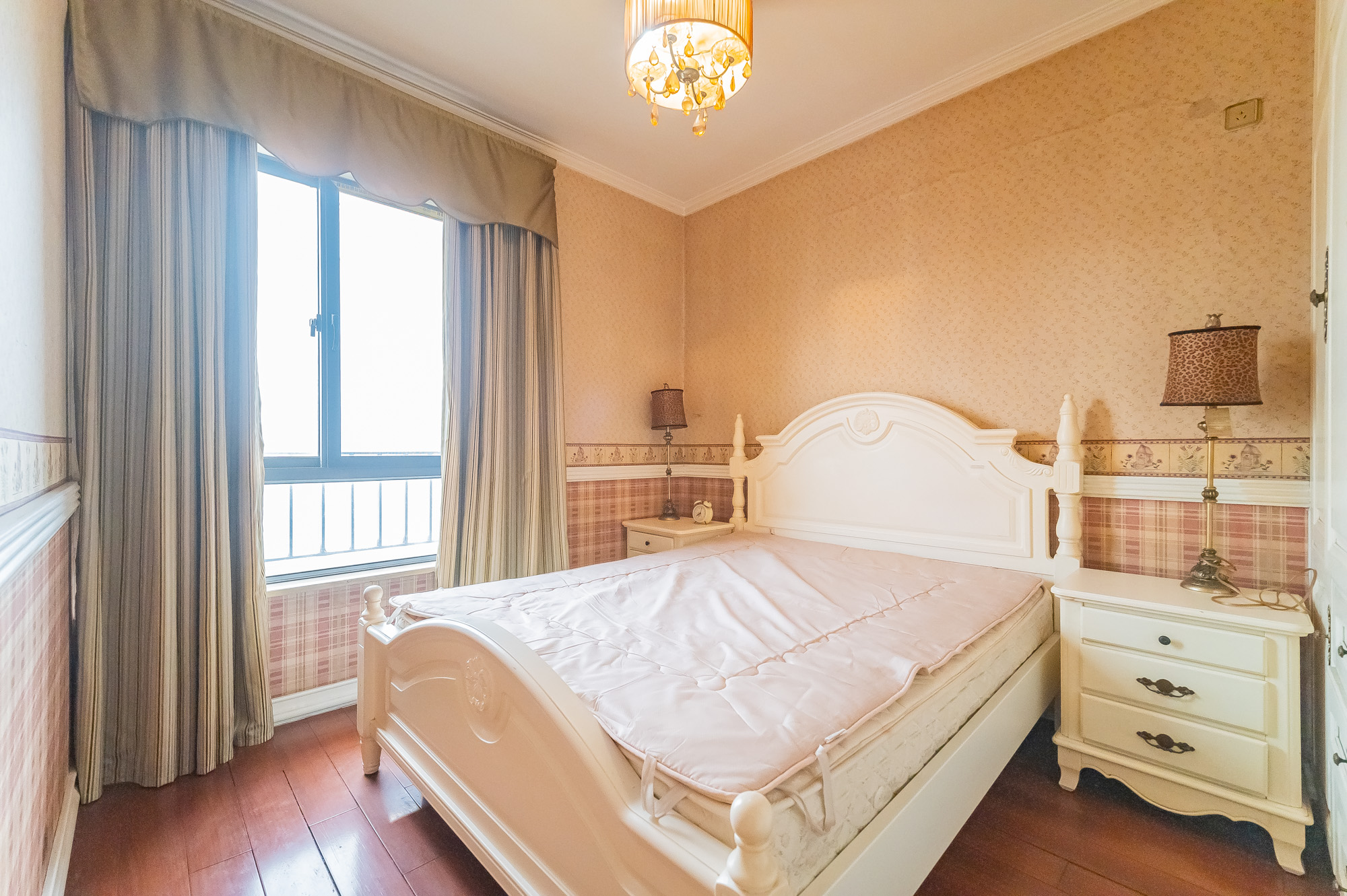 华润凤凰城二期 2室2厅1卫 65.0万 华润凤凰城二期 2室2厅1卫 65.0万卧室