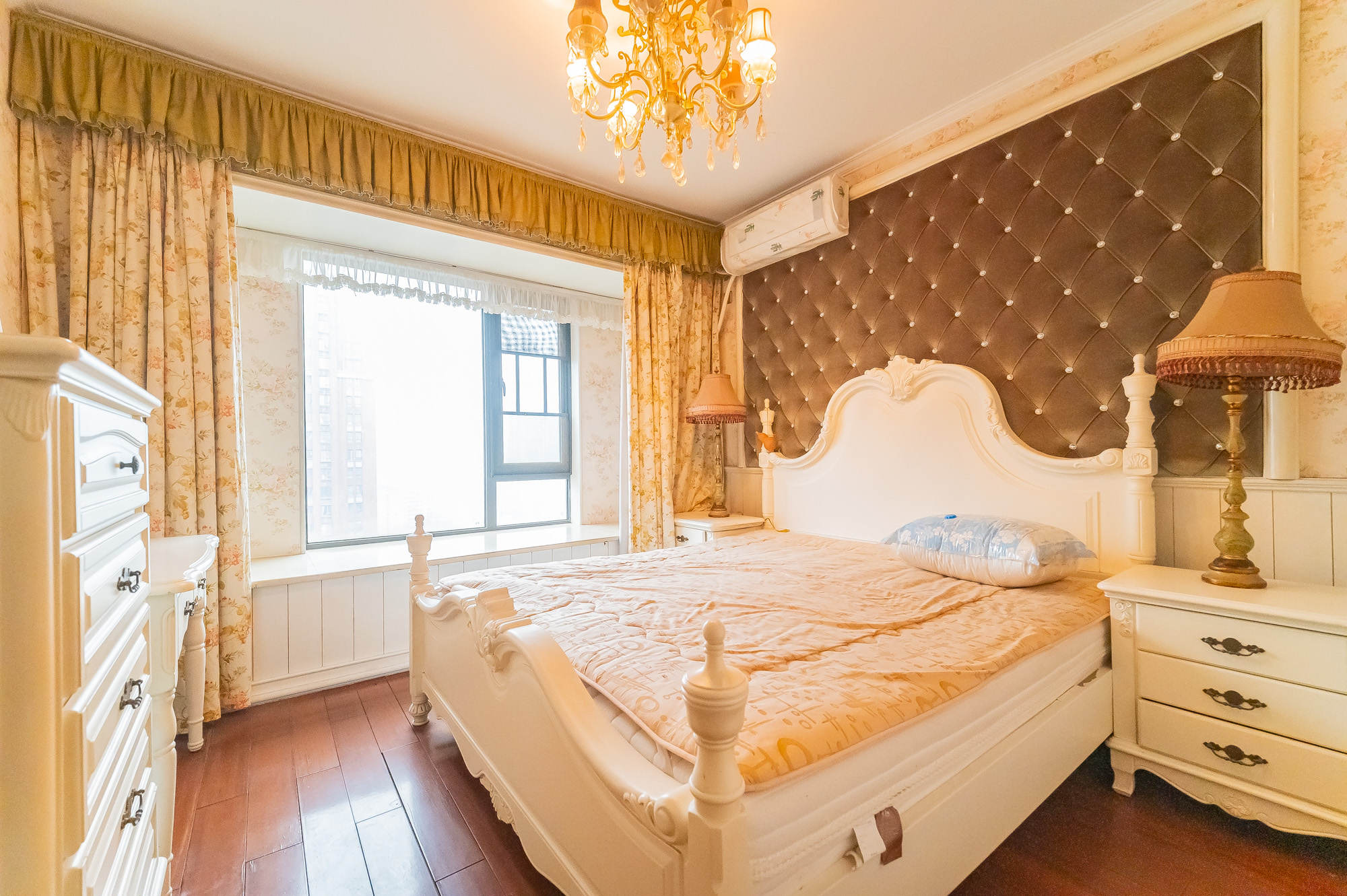 华润凤凰城二期 2室2厅1卫 65.0万 华润凤凰城二期 2室2厅1卫 65.0万卧室