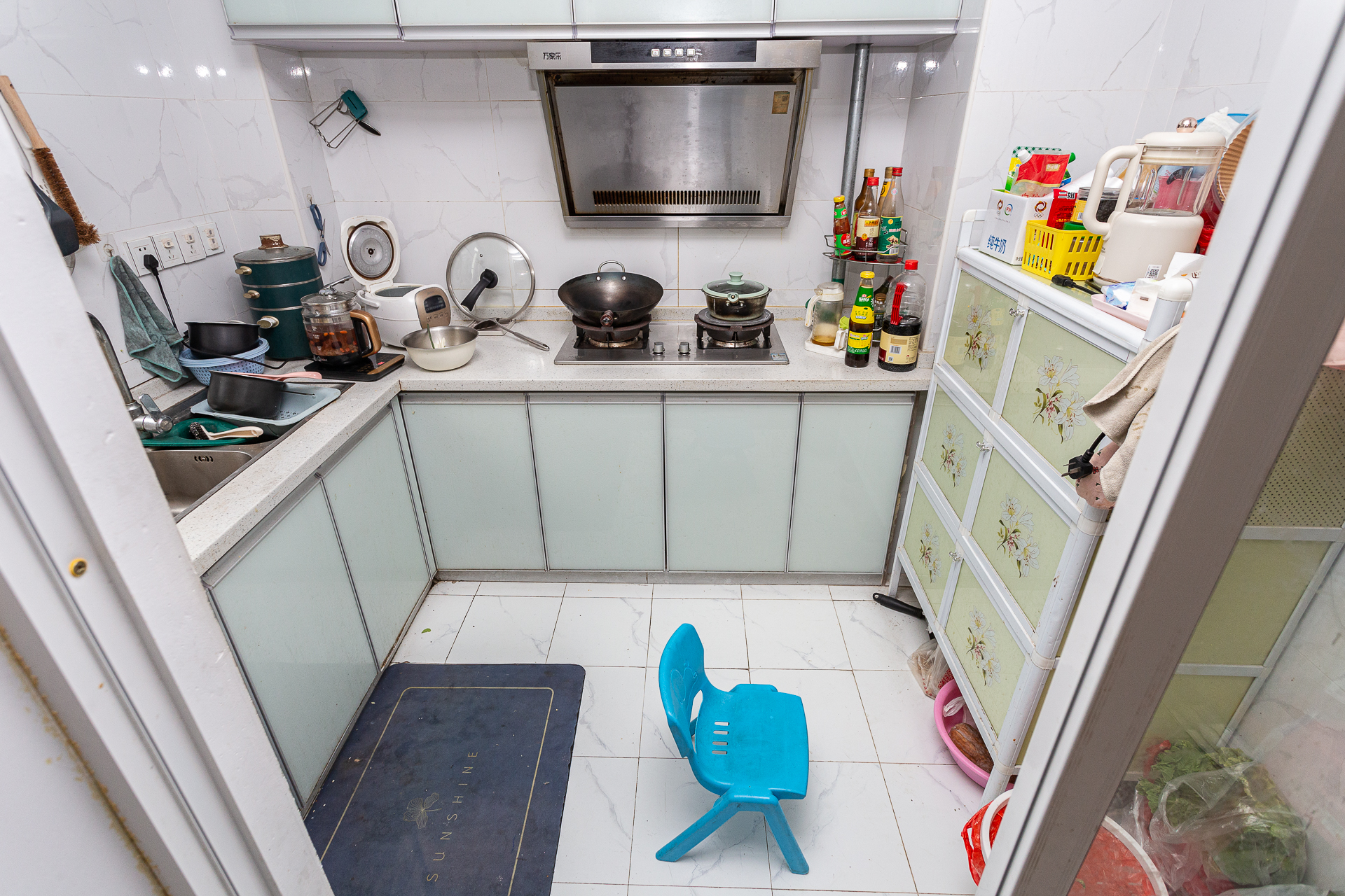 勤诚达境界城 4室2厅2卫 123.0万 勤诚达境界城 4室2厅2卫 123.0万厨房