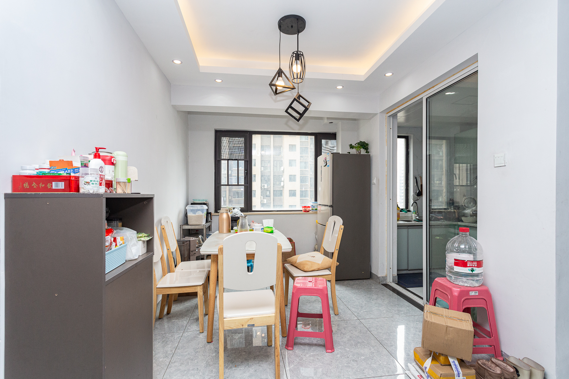 勤诚达境界城 4室2厅2卫 123.0万 勤诚达境界城 4室2厅2卫 123.0万客厅