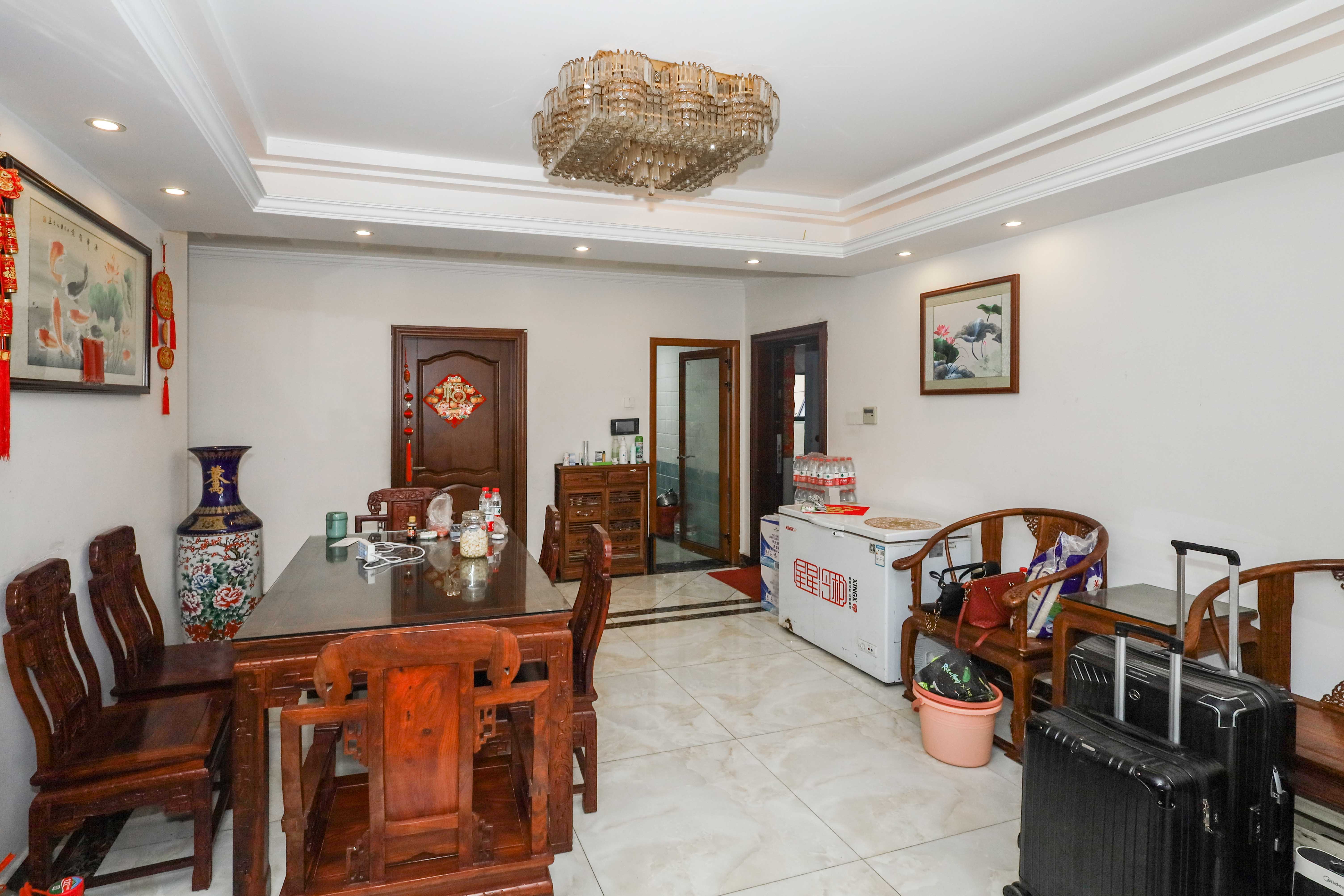 中海梅溪湖壹号  3室2厅1卫    176.0万其他