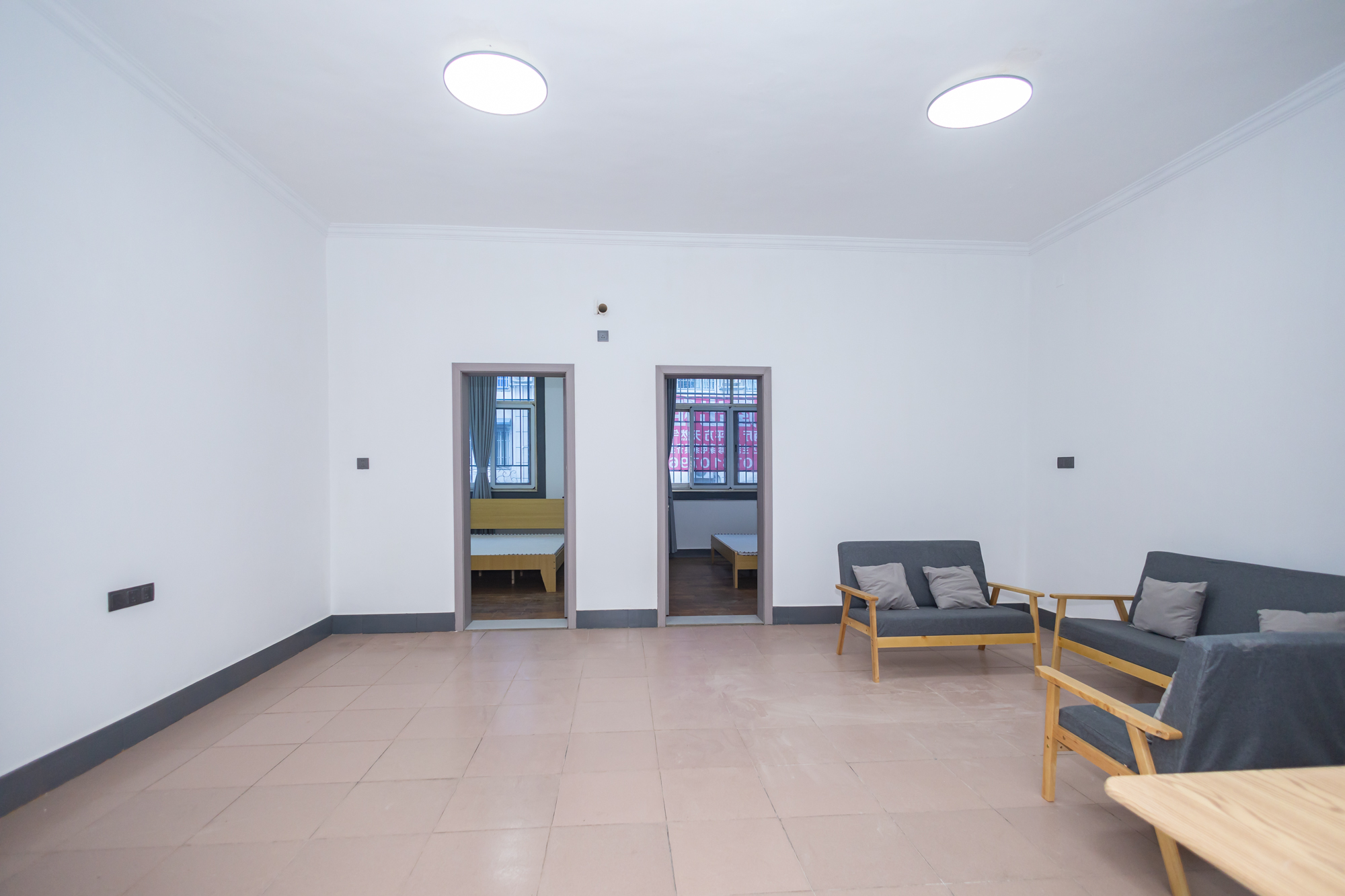 星沙二区 8室2厅4卫 145.0万 星沙二区 8室2厅4卫 145.0万客厅