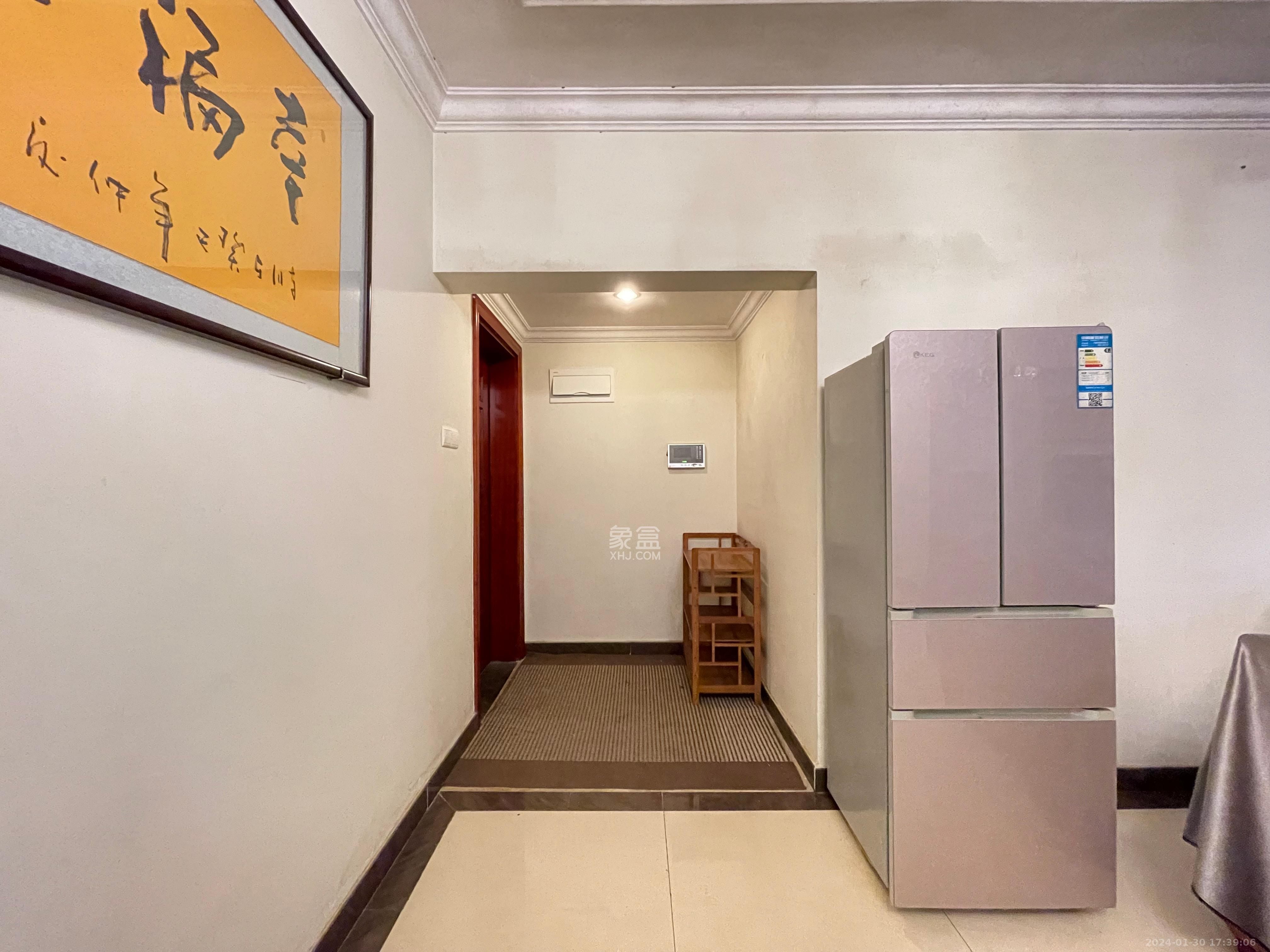 恒大名都  3室2厅1卫   1800.00元/月室内图