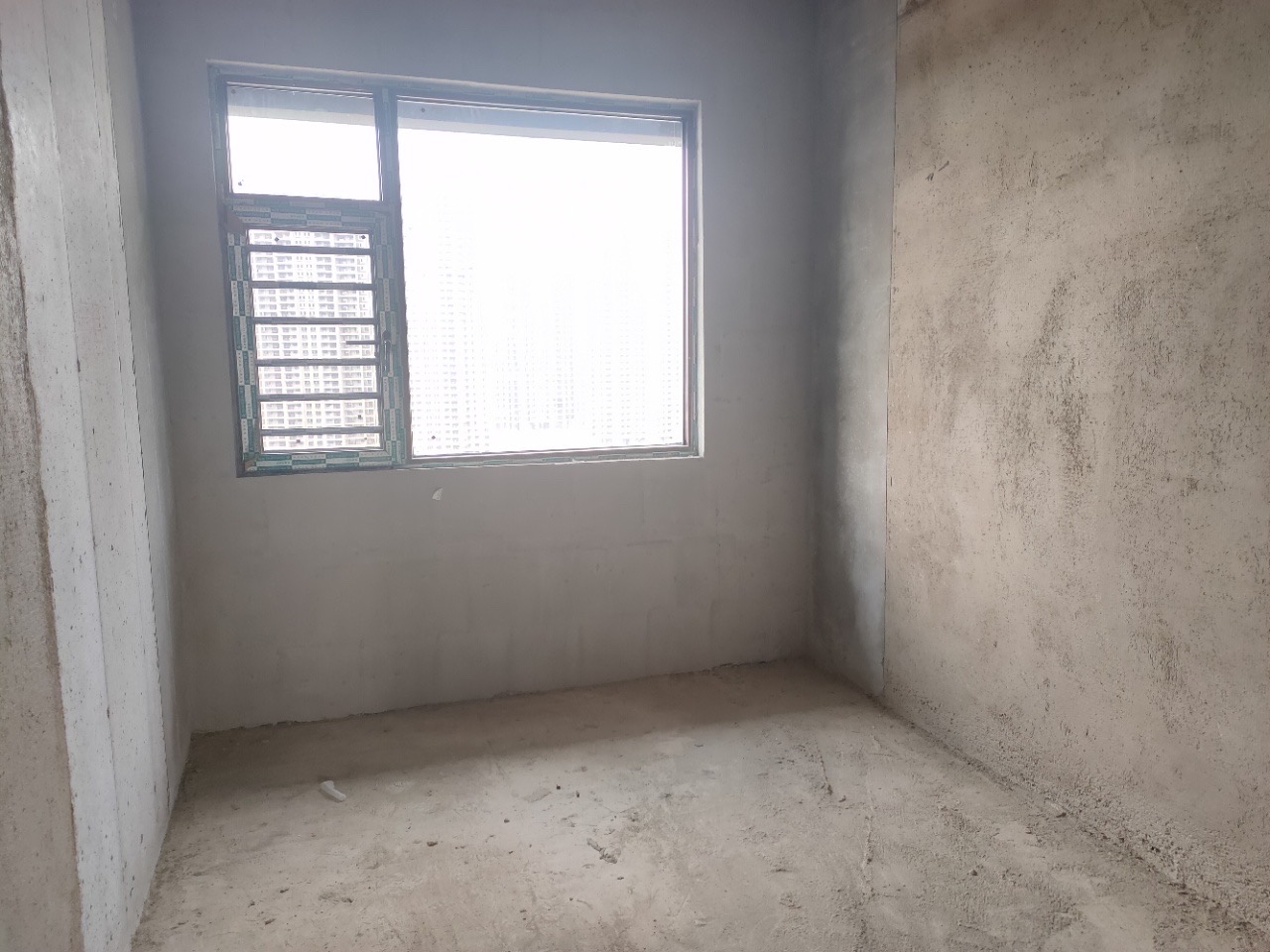 湘悦青春里 5室3厅3卫 180.0万 湘悦青春里 5室3厅3卫 180.0万客厅