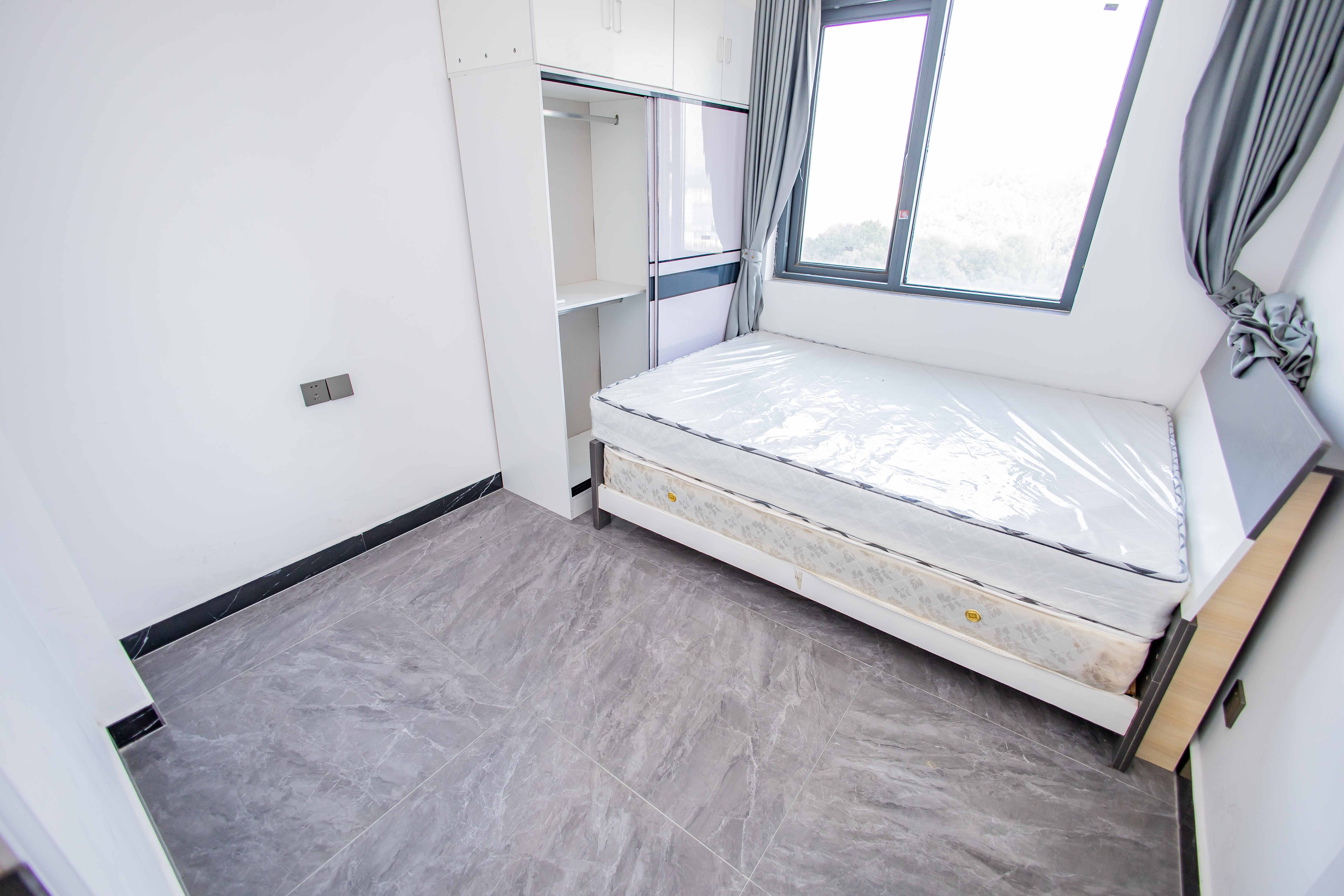 长房云时代  3室2厅2卫    95.0万 长房云时代  3室2厅2卫    95.0万卧室