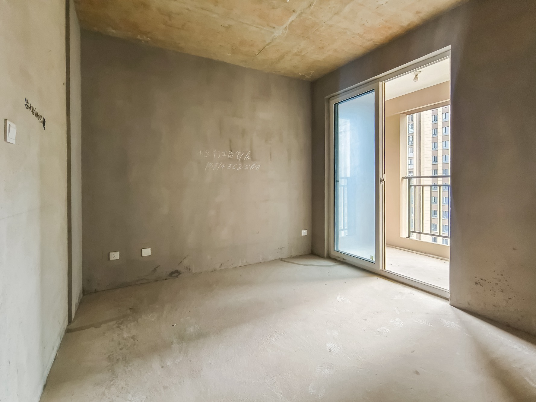 荣盛花语城 3室2厅1卫 60.0万 荣盛花语城 3室2厅1卫 60.0万客厅