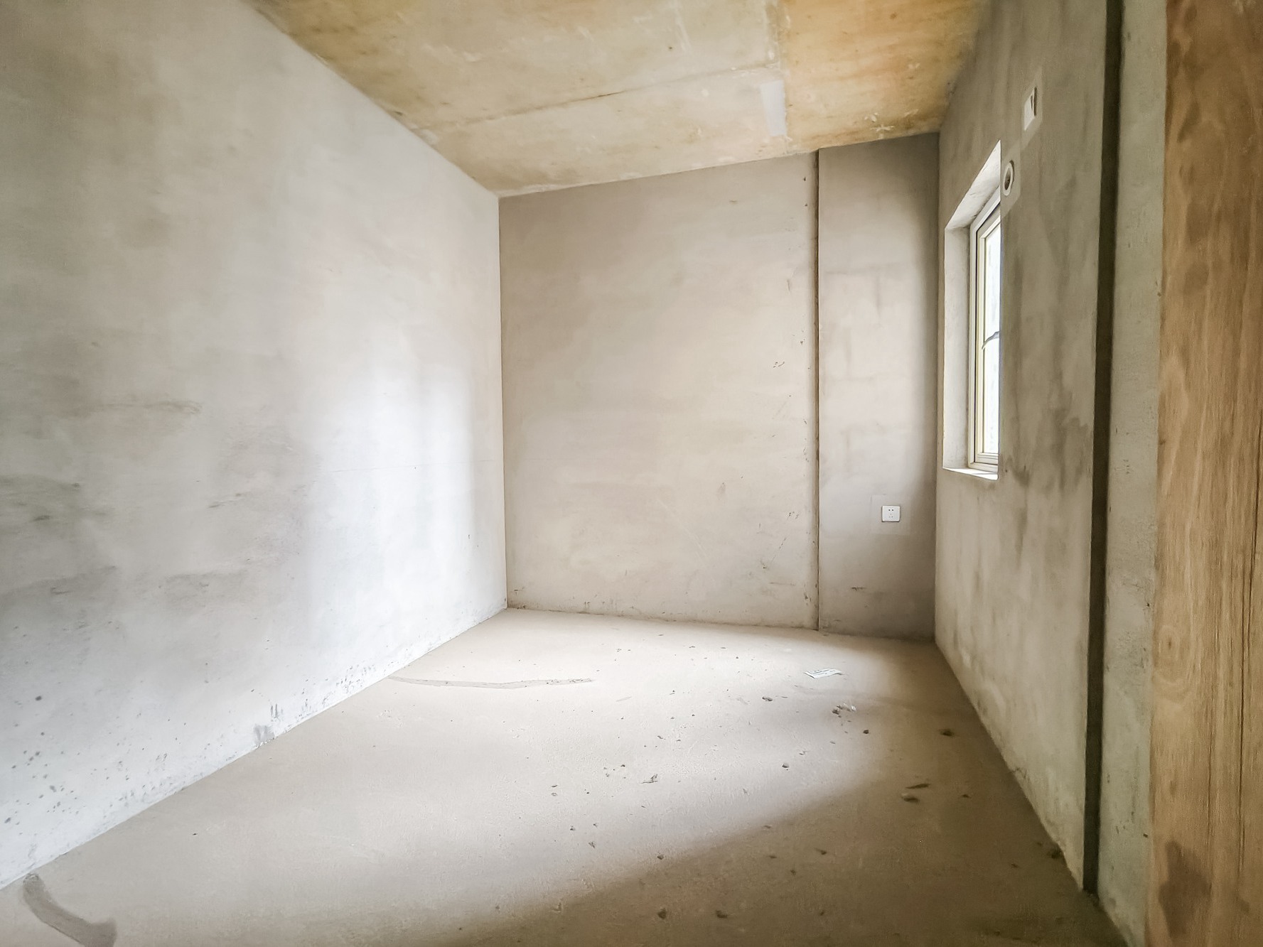 荣盛花语城 3室2厅1卫 60.0万 荣盛花语城 3室2厅1卫 60.0万其他